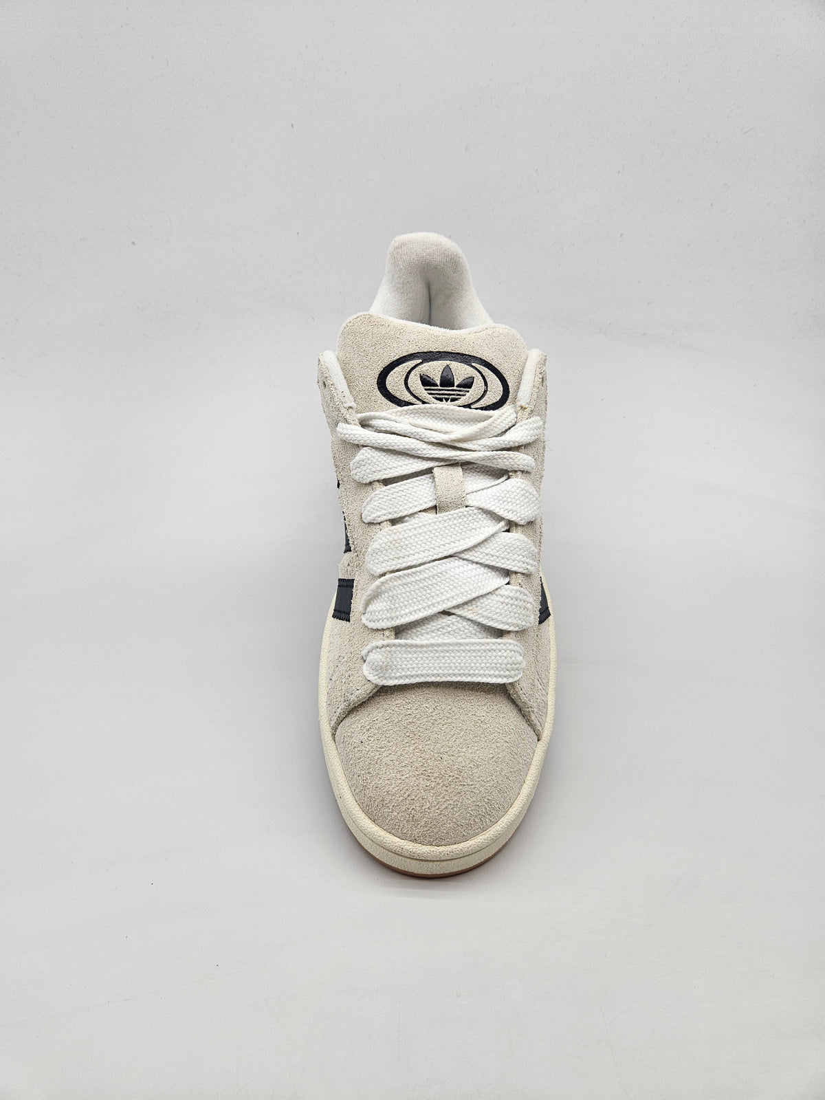 ADIDAS NOVI ORIGINAL PATIKI BR 38.5