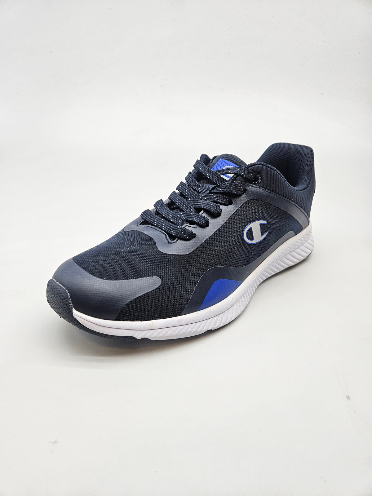 CHAMPION NOVI ORIGINAL PATIKI BR 42.5