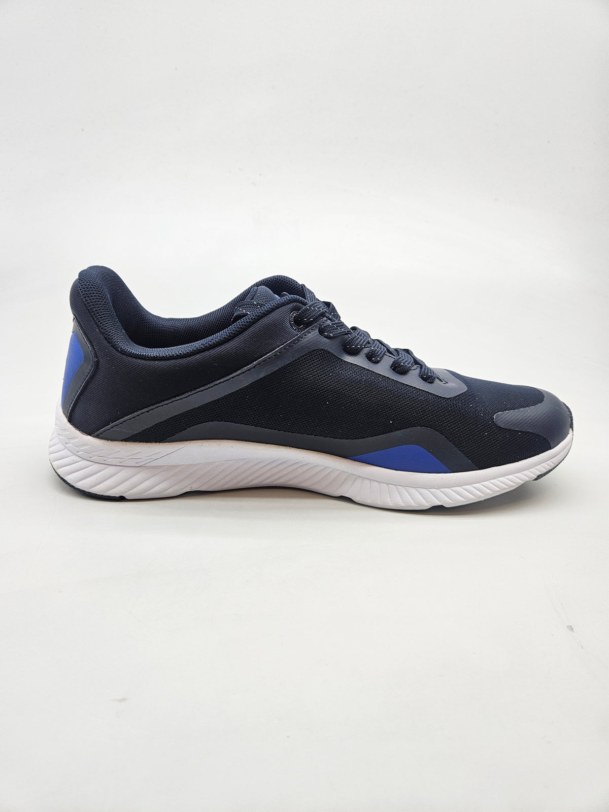 CHAMPION NOVI ORIGINAL PATIKI BR 42.5