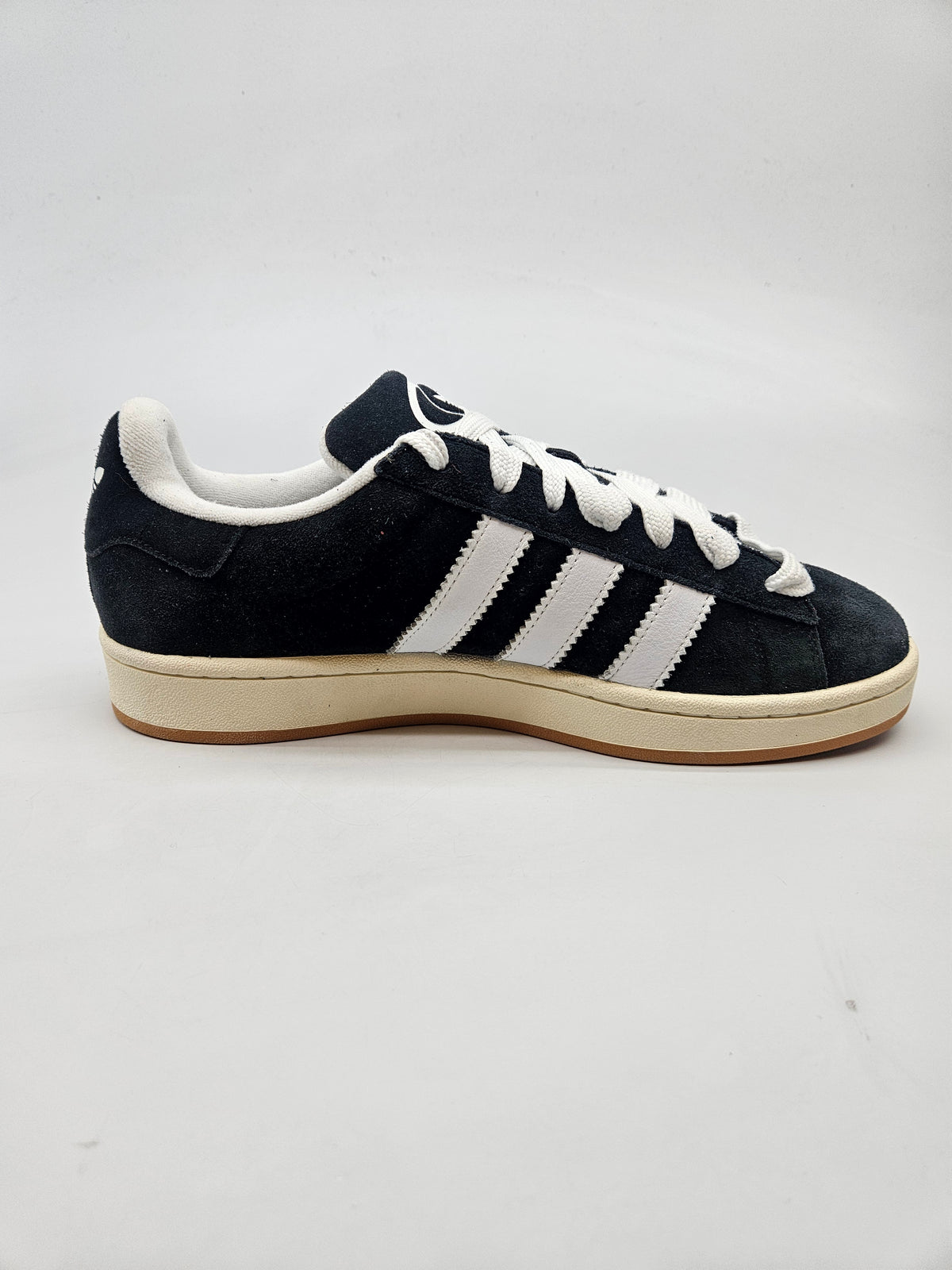 ADIDAS NOVI ORIGINAL PATIKI BR 45