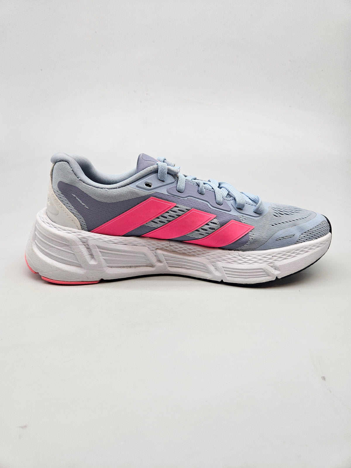 ADIDAS NOVI ORIGINAL PATIKI BR 41