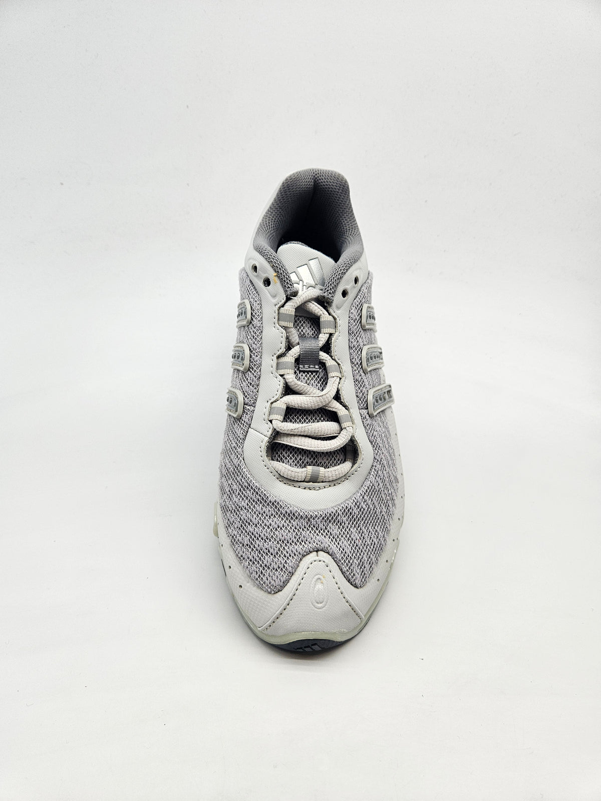 ADIDAS NOVI ORIGINAL PATIKI BR 38.5