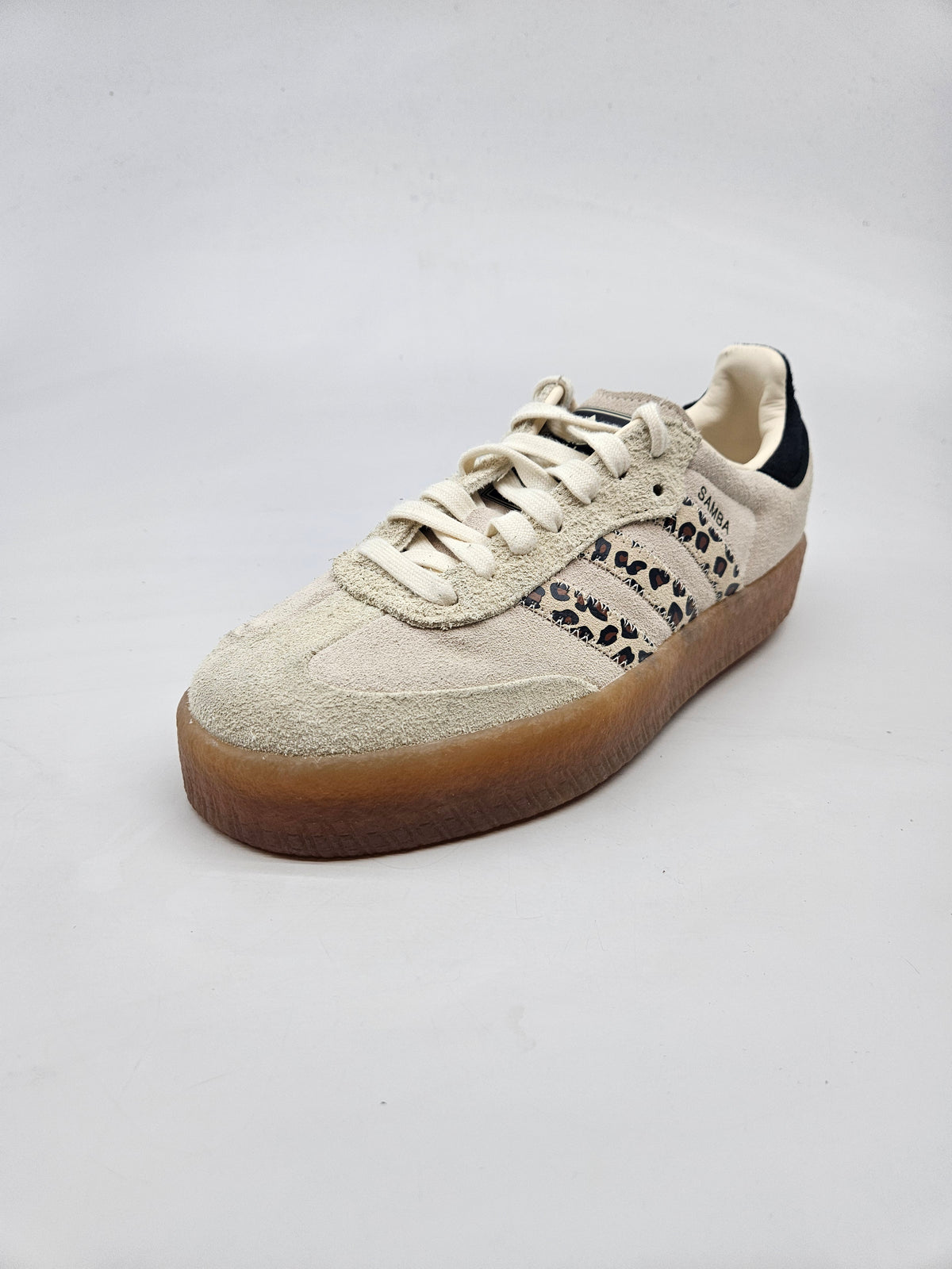 ADIDAS NOVI ORIGINAL PATIKI BR 39