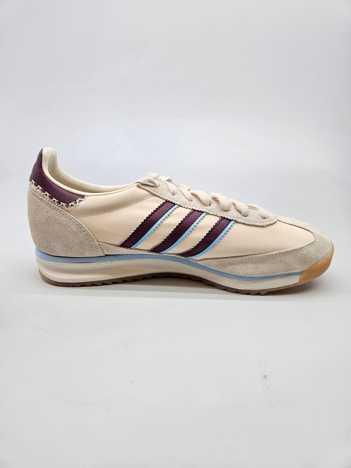 ADIDAS NOVI ORIGINAL PATIKI BR 45
