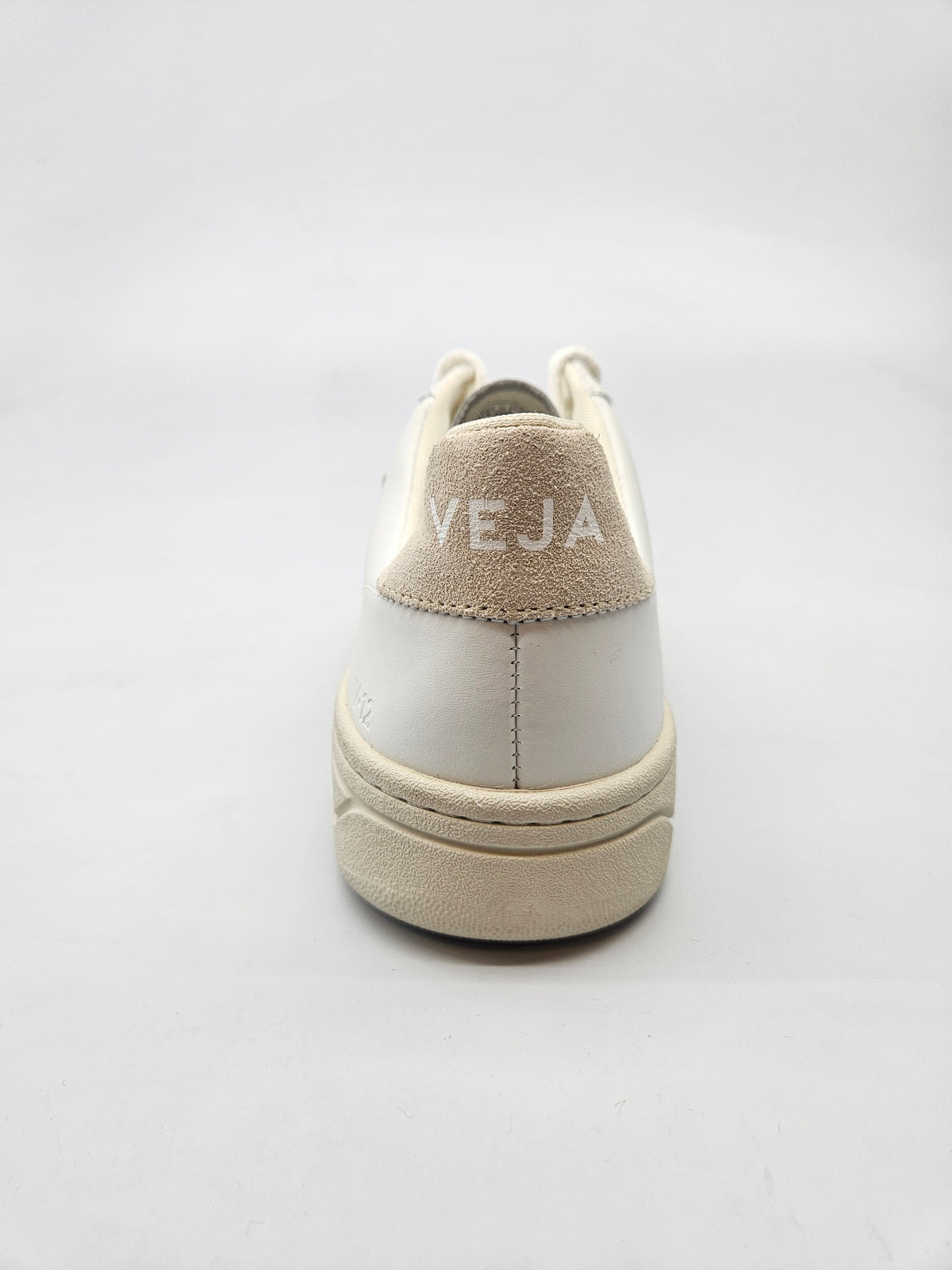 VEJA NOVI ORIGINAL PATIKI BR 39