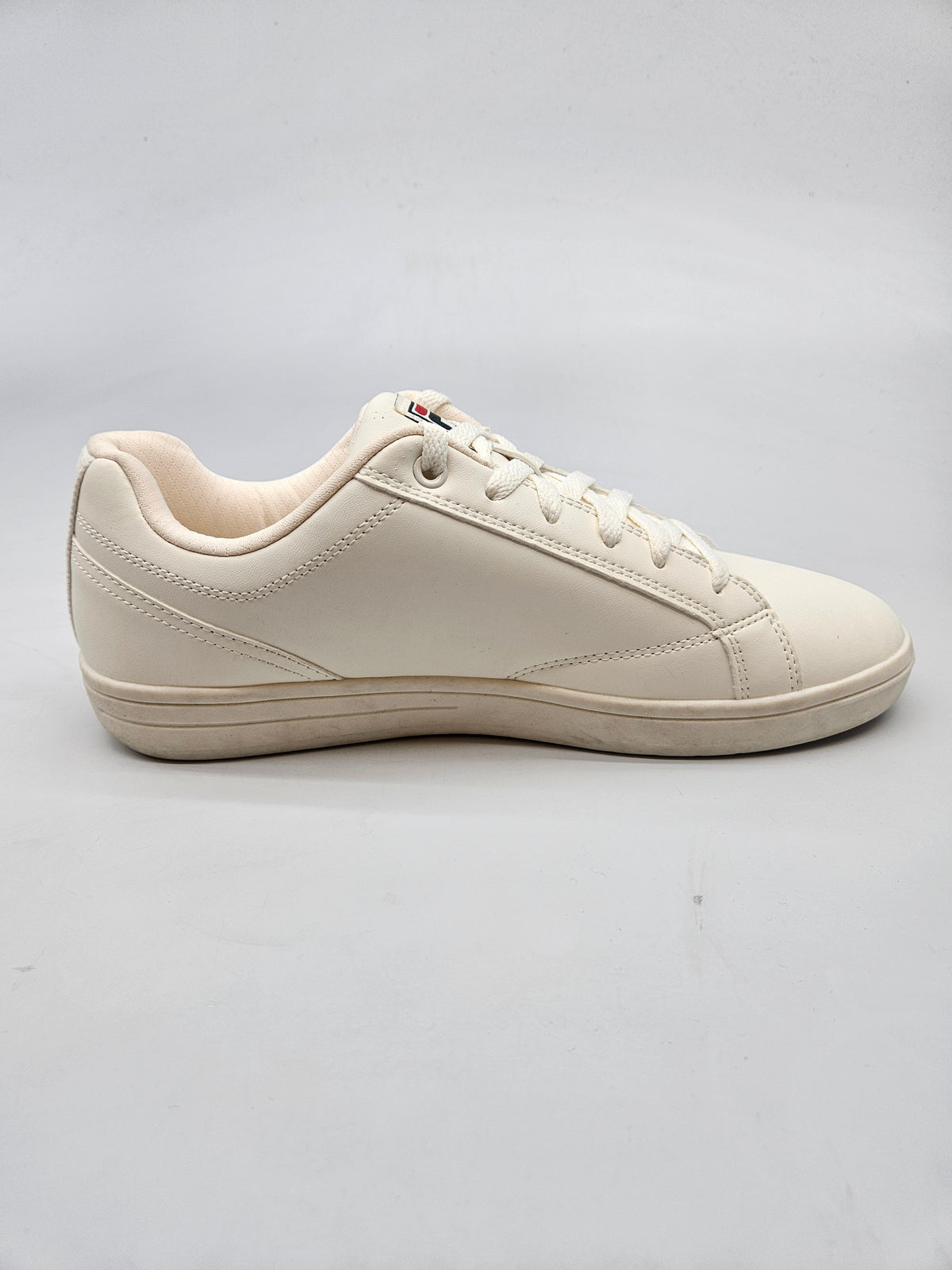 FILA NOVI ORIGINAL PATIKI BR 41