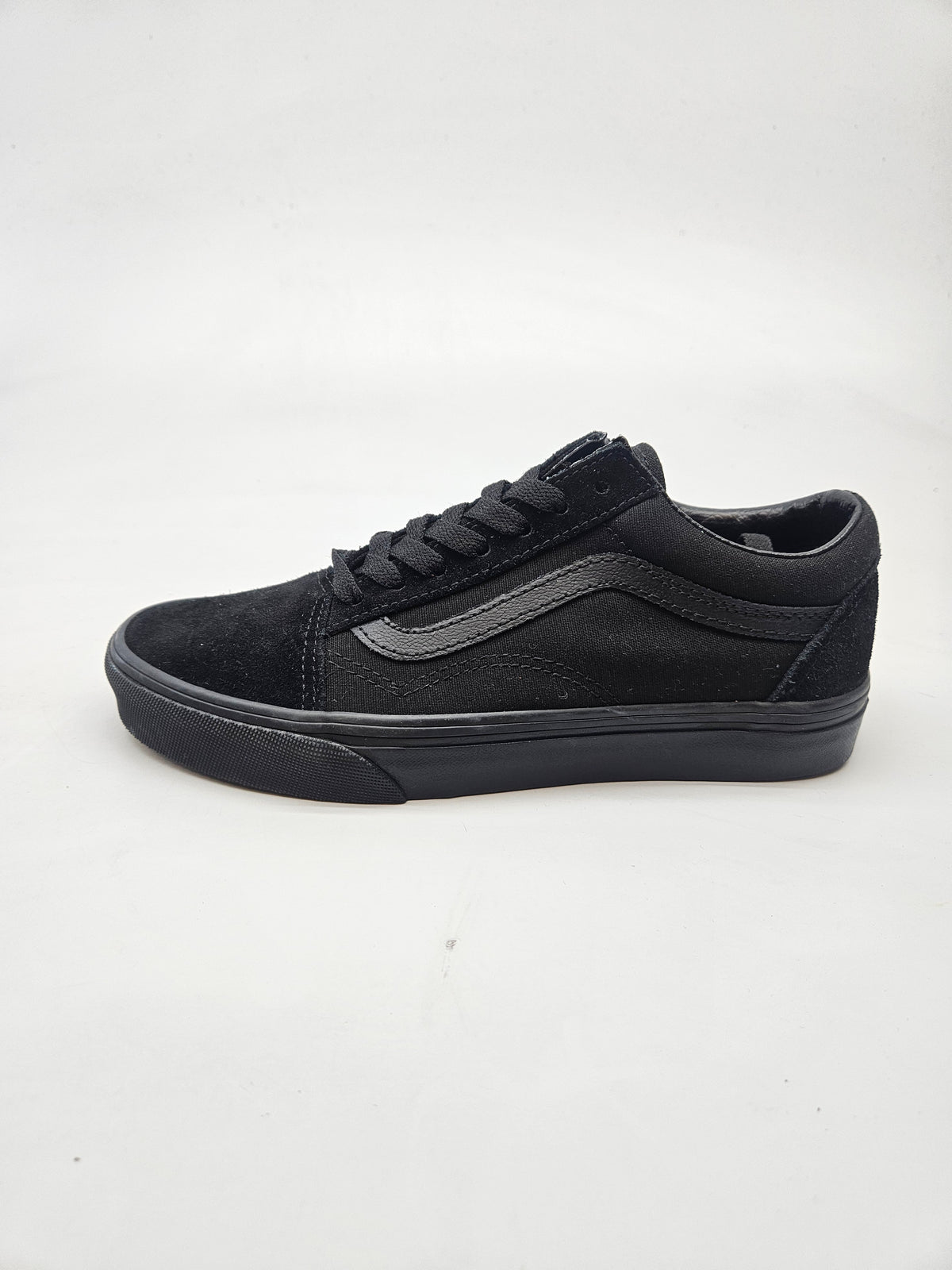 VANS NOVI ORIGINAL PATIKI BR 38