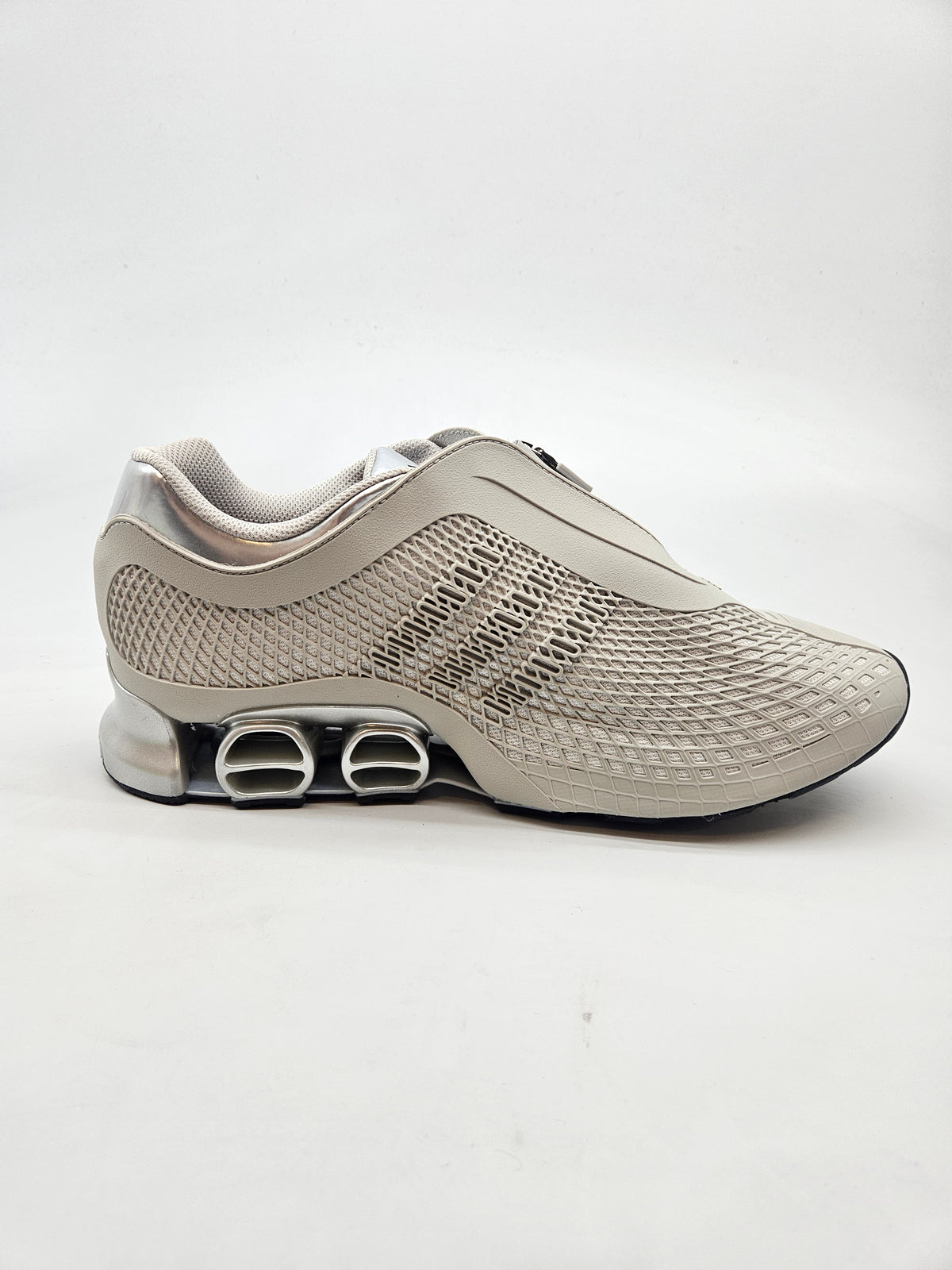 ADIDAS NOVI ORIGINAL PATIKI BR 45