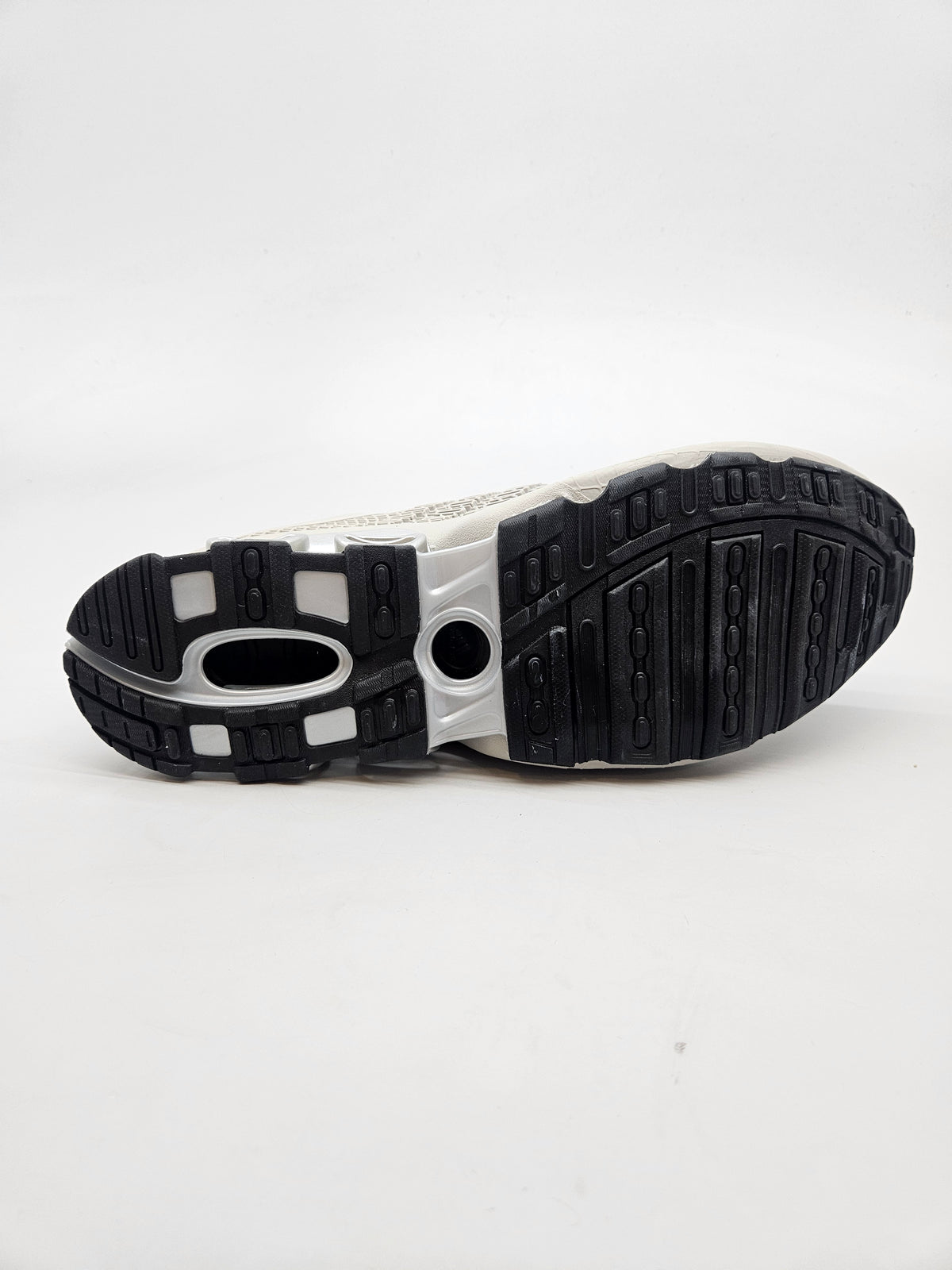 ADIDAS NOVI ORIGINAL PATIKI BR 45