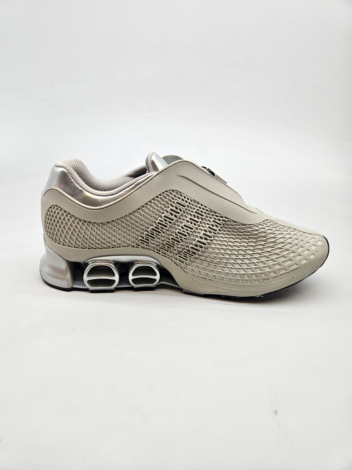 ADIDAS NOVI ORIGINAL PATIKI BR 45