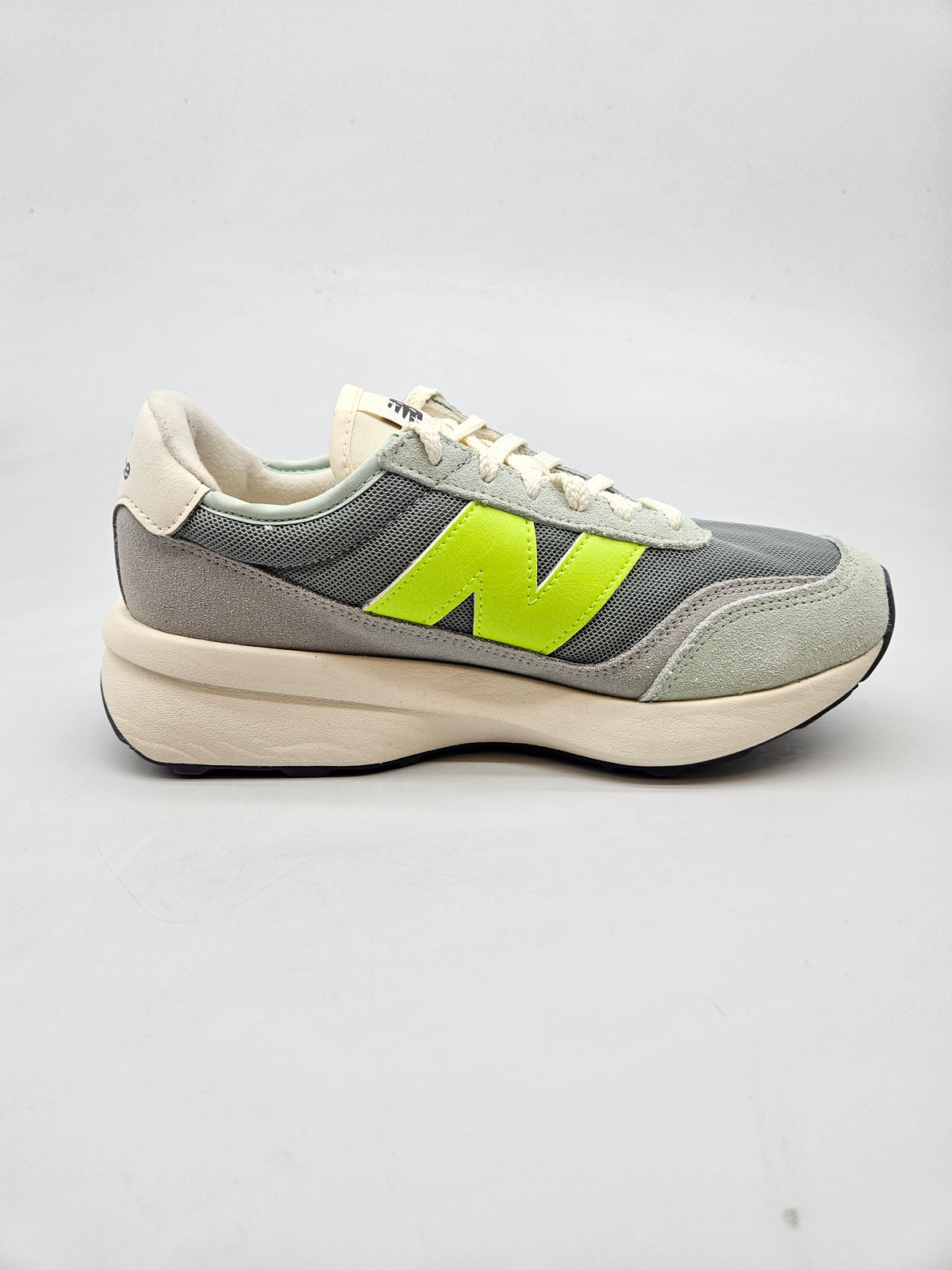 NEW BALANCE NOVI ORIGINAL PATIKI BR 38