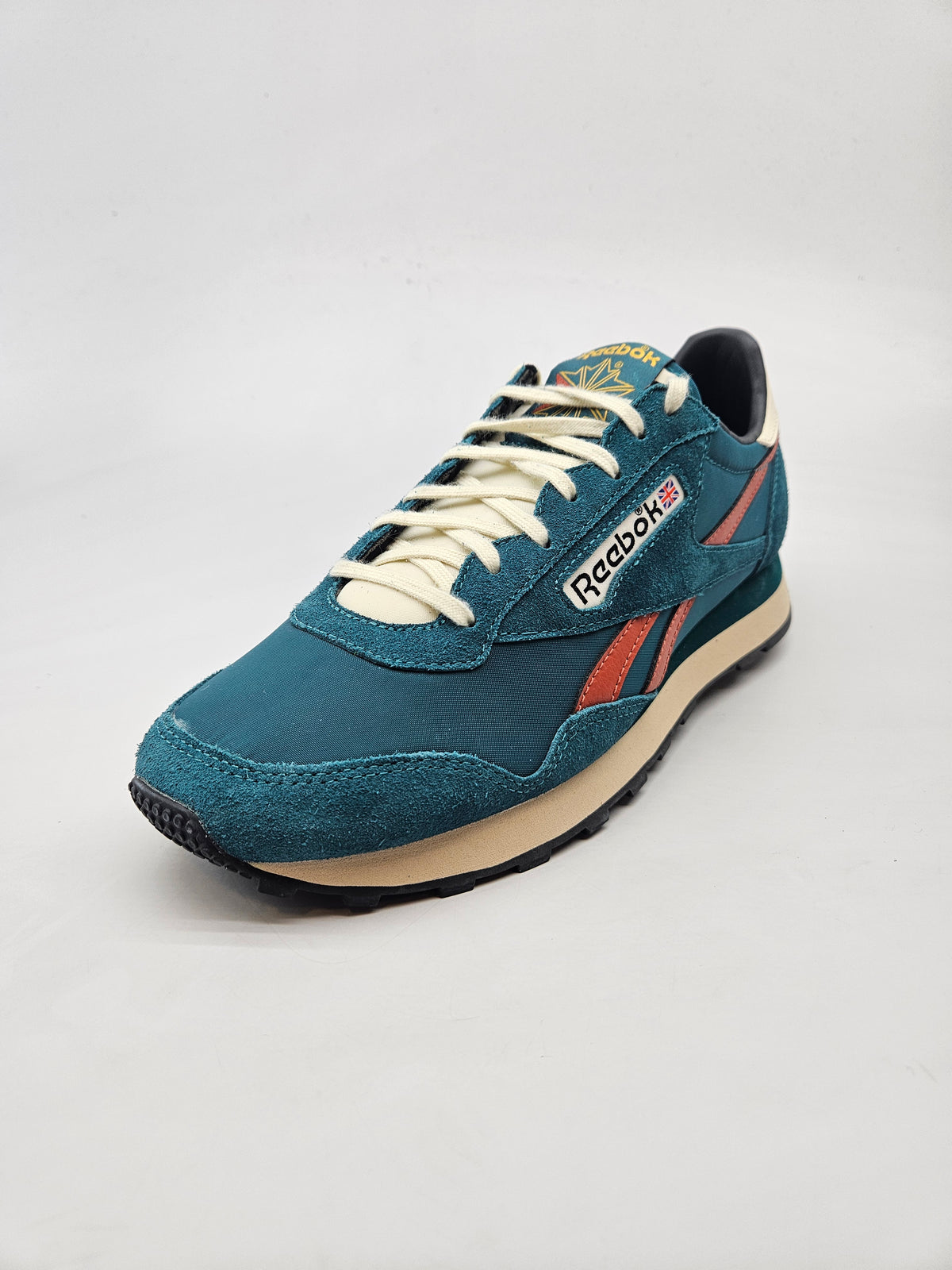 REEBOK NOVI ORIGINAL PATIKI BR 42