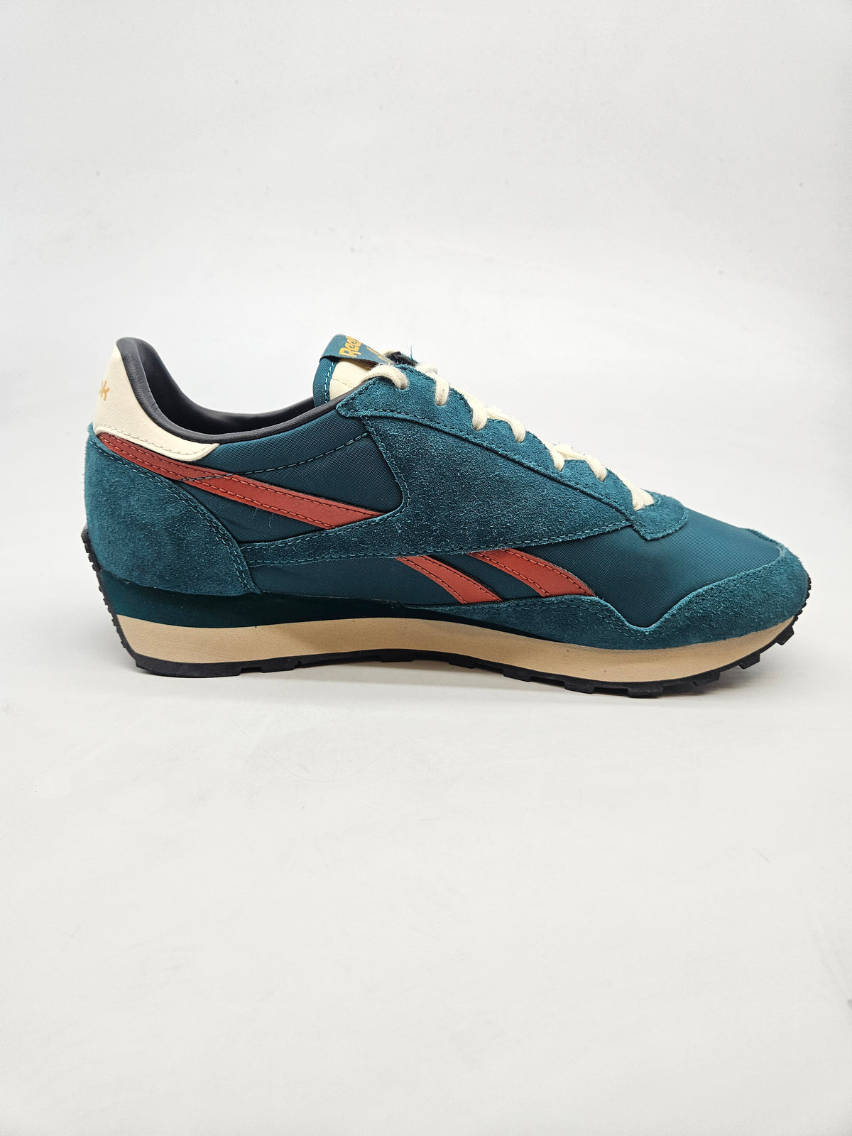 REEBOK NOVI ORIGINAL PATIKI BR 42