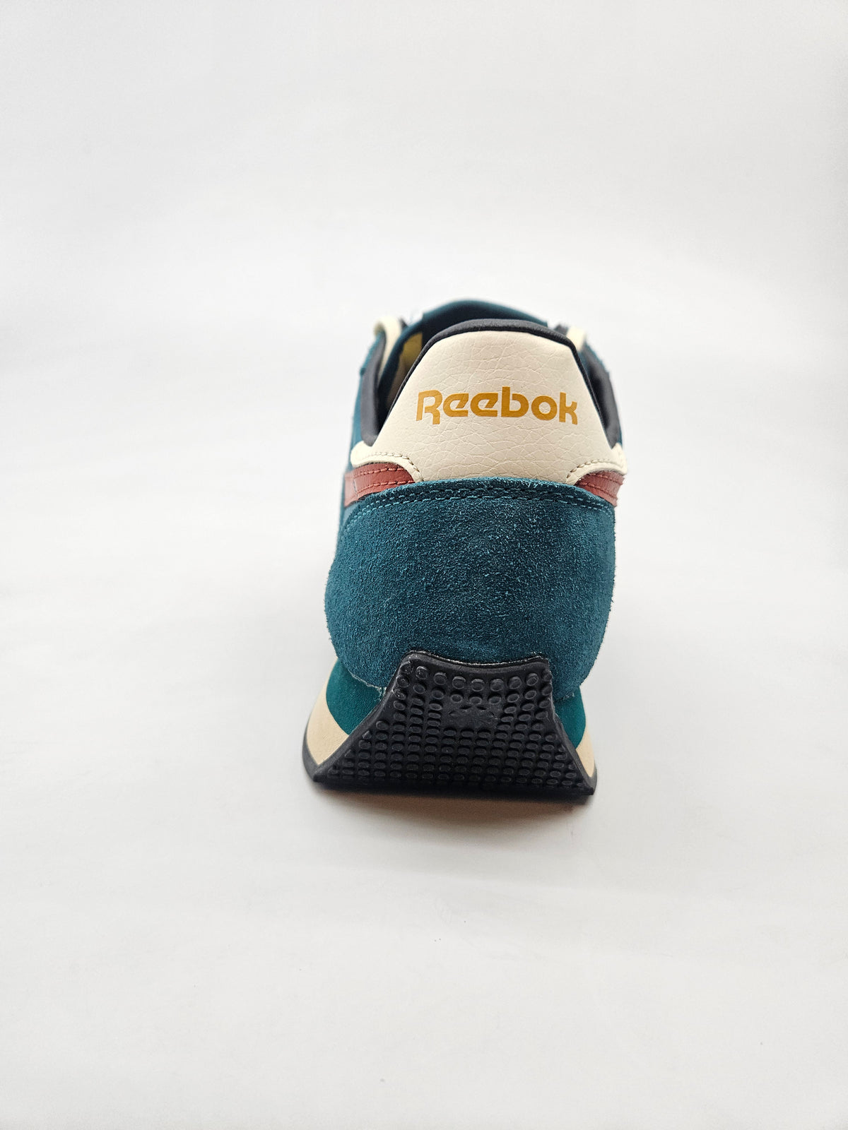 REEBOK NOVI ORIGINAL PATIKI BR 42