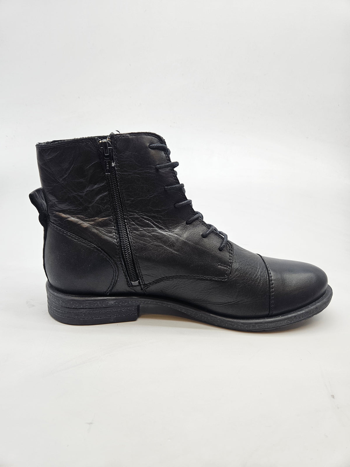 BIANCO NOVI ORIGINAL CIZMI BR 40