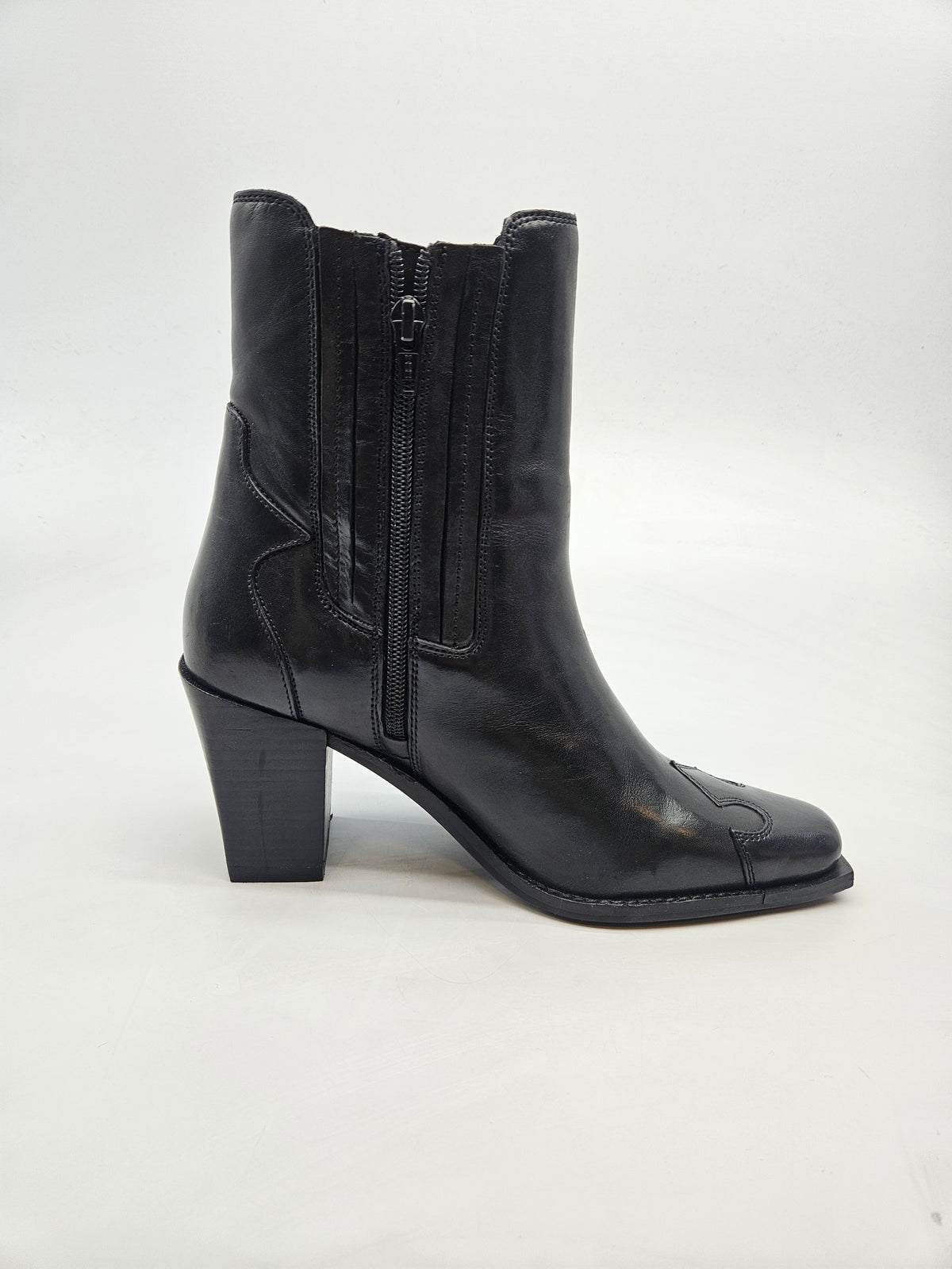 BRONX NOVI ORIGINAL CIZMI BR 39