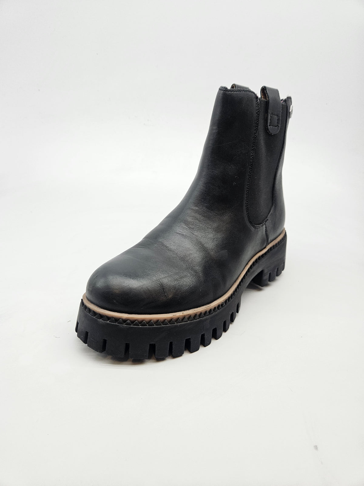 MEXX NOVI ORIGINAL CIZMI BR 40