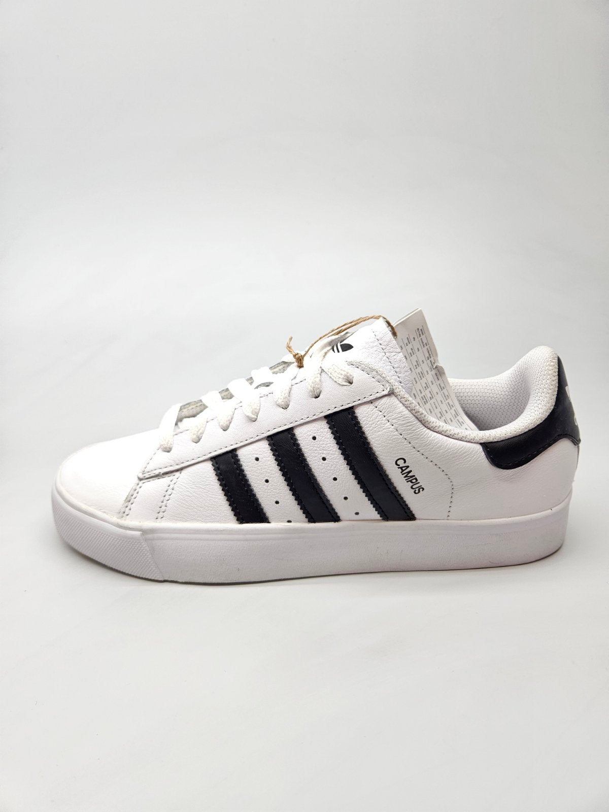 ADIDAS NOVI ORIGINAL PATIKI BR 40