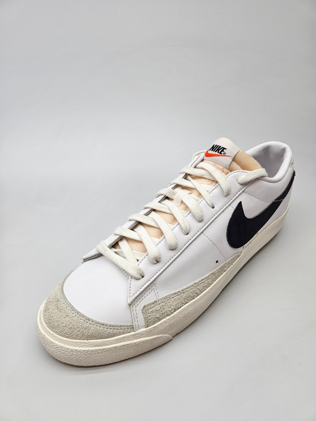 NIKE NOVI ORIGINAL PATIKI BR 48.5