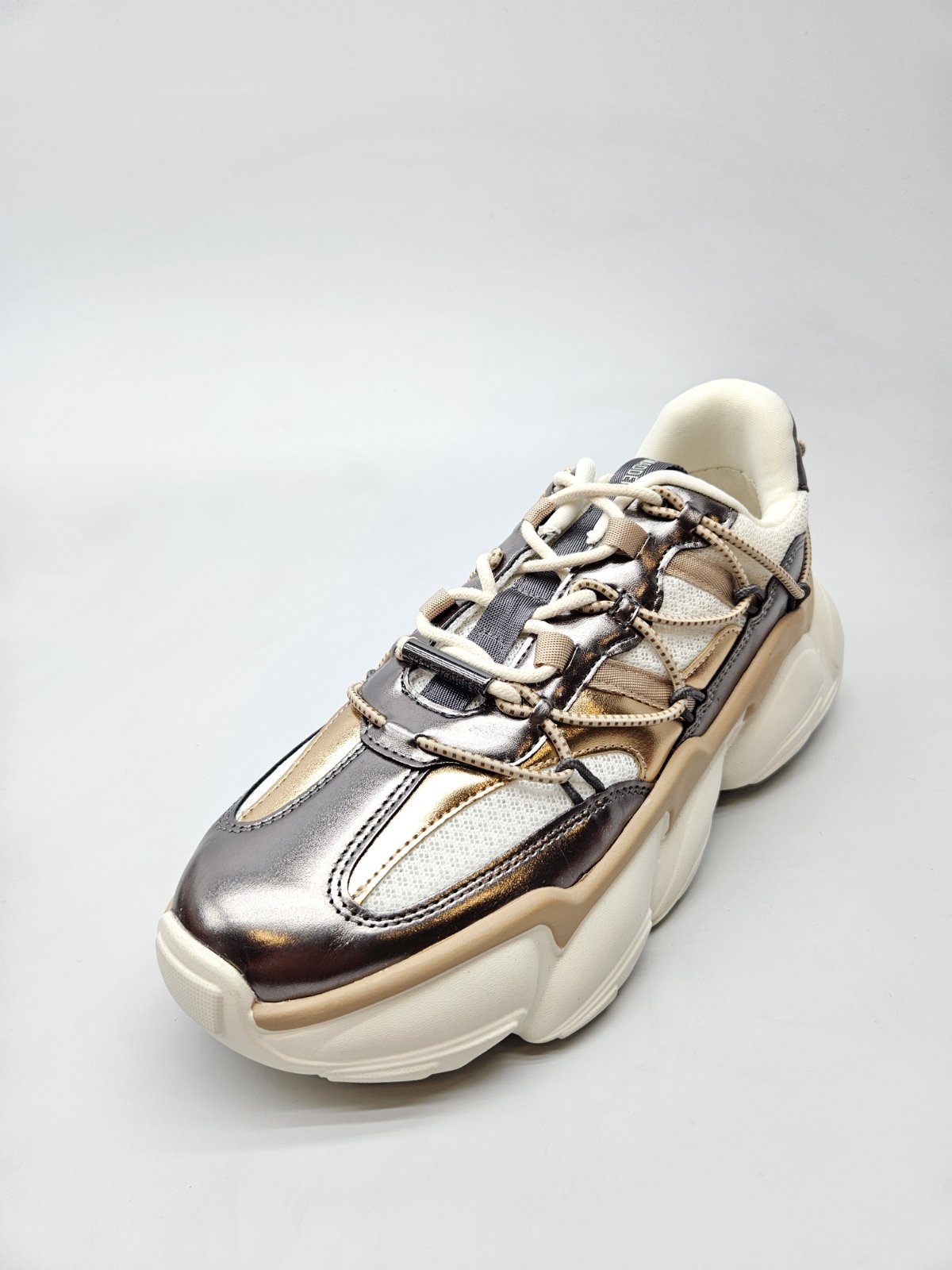 STEVE MADDEN NOVI ORIGINAL PATIKI BR 40