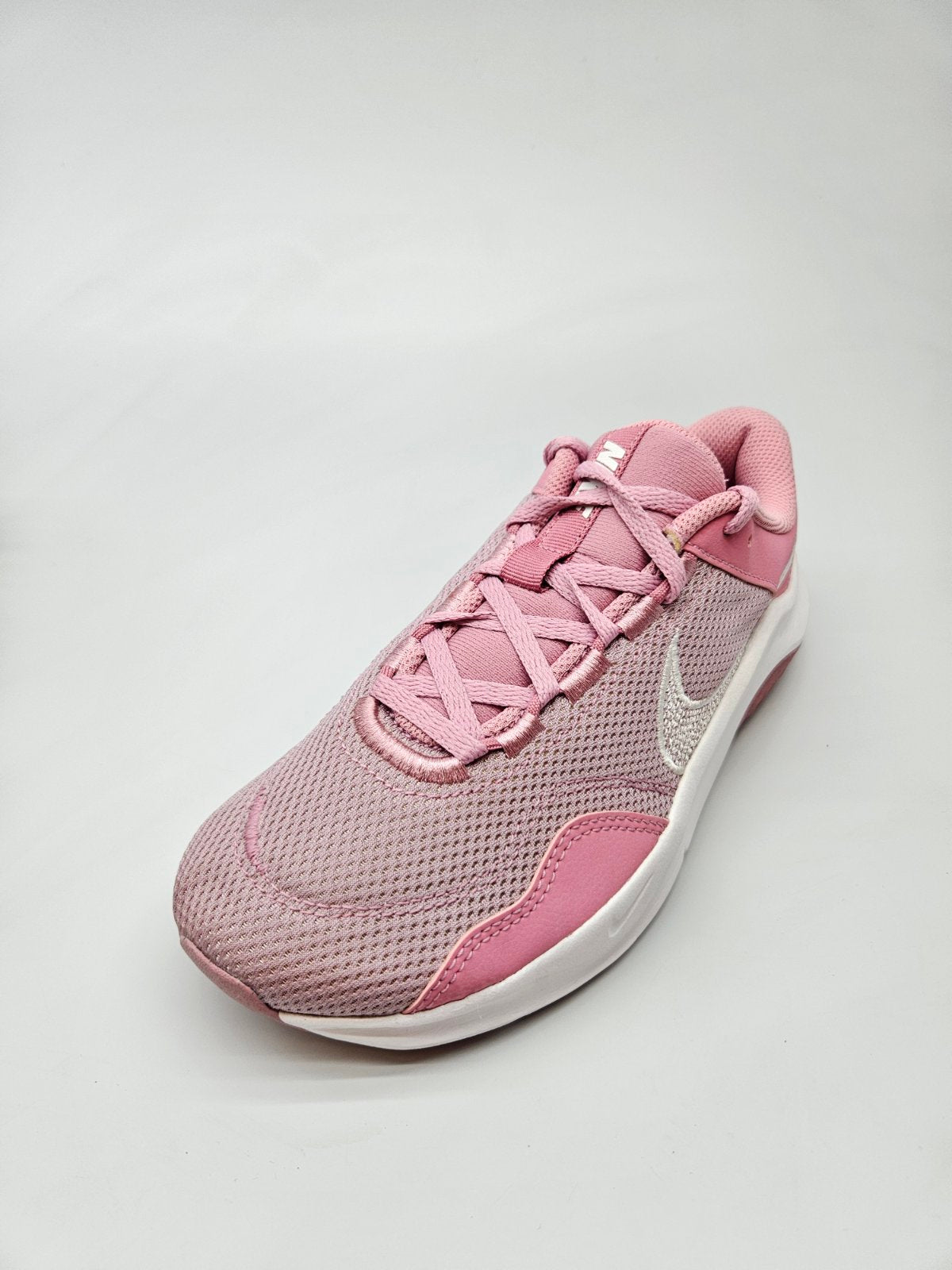 NIKE NOVI ORIGINAL PATIKI BR 38