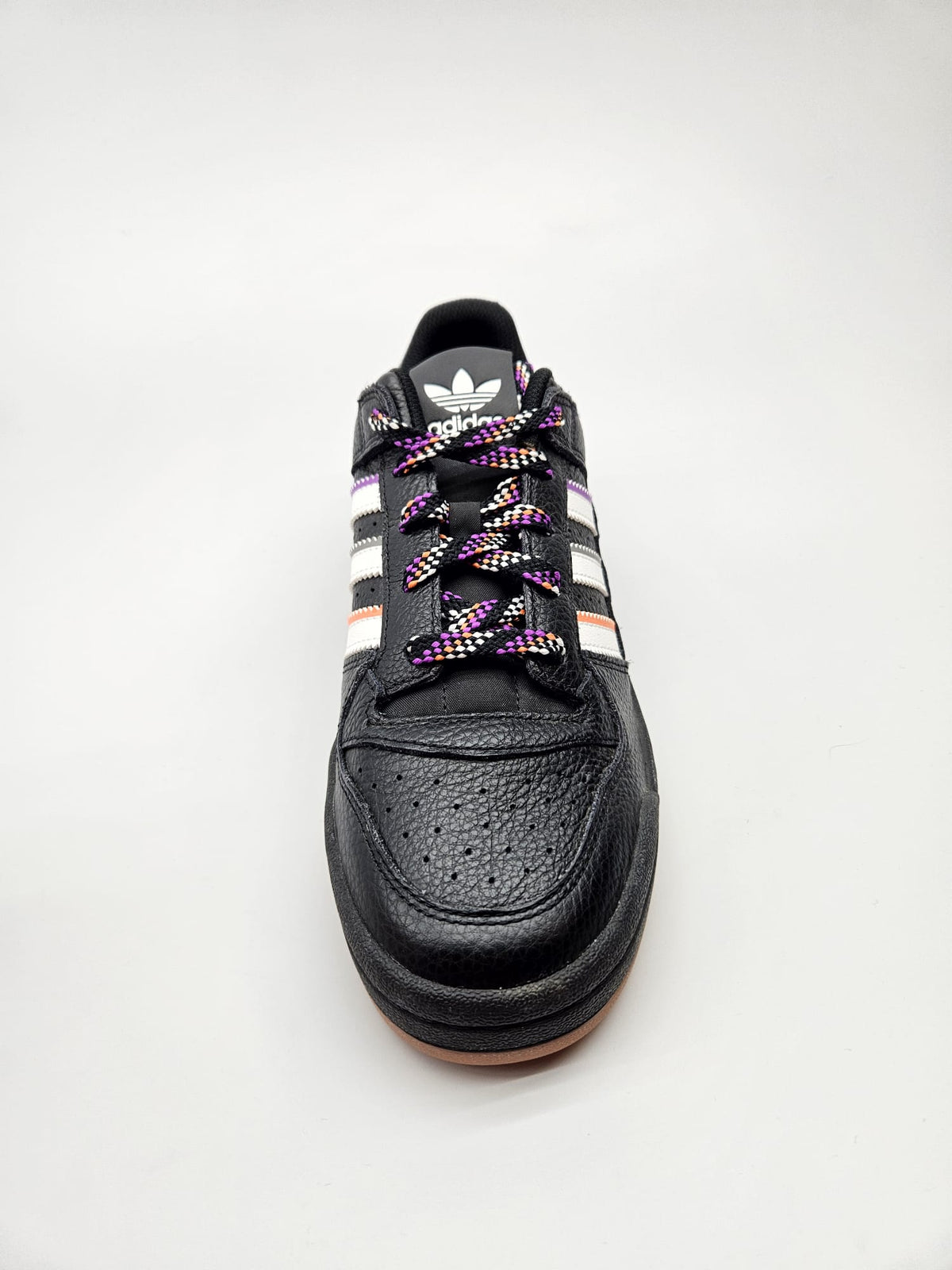 ADIDAS NOVI ORIGINAL PATIKI BR 41