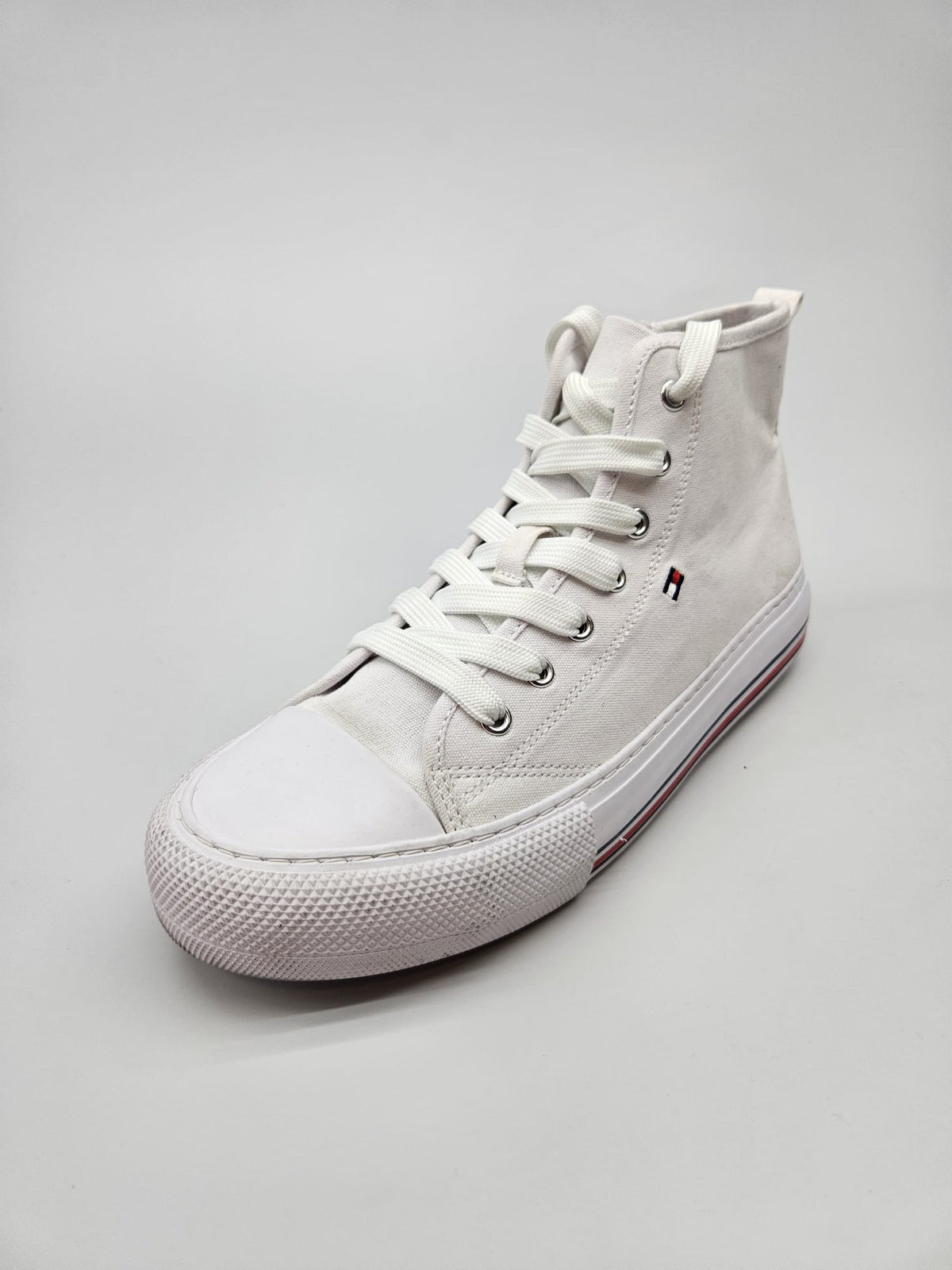 TOMMY HILFIGER ORIGINAL PATIKI BR 39