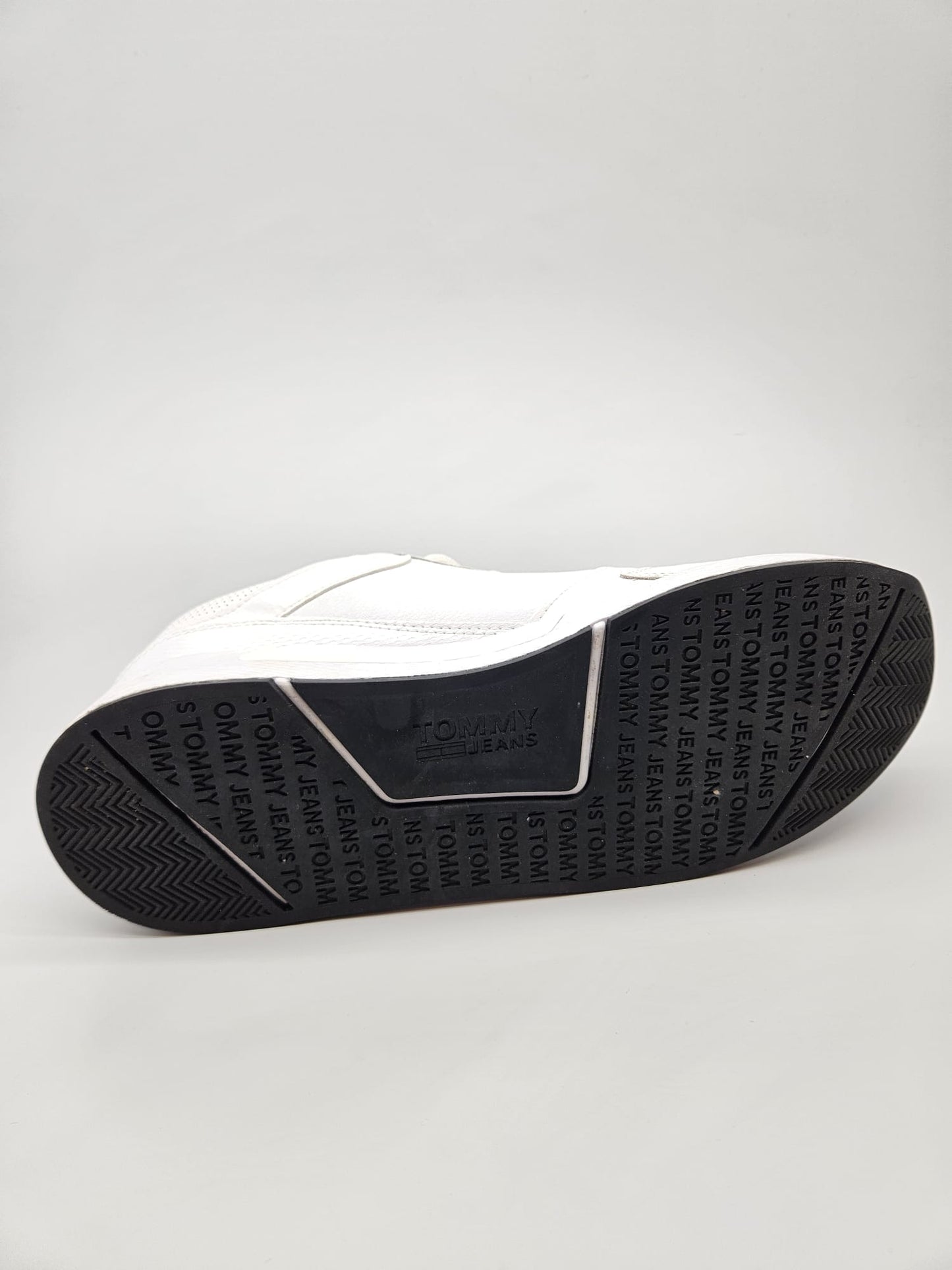 TOMMY HILFIGER ORIGINAL PATIKI BR 42