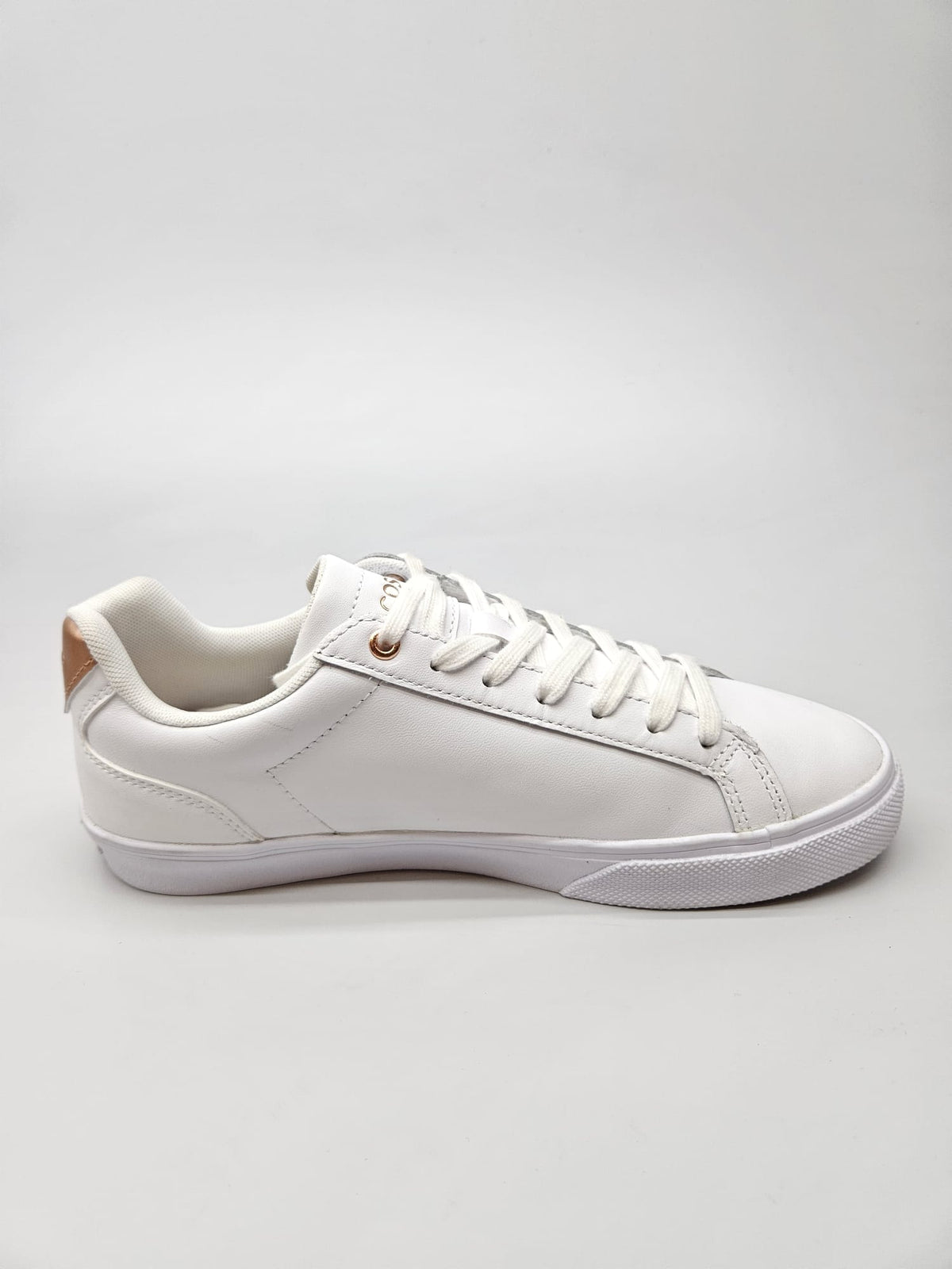 LACOSTE ORIGINAL PATIKI BR 39