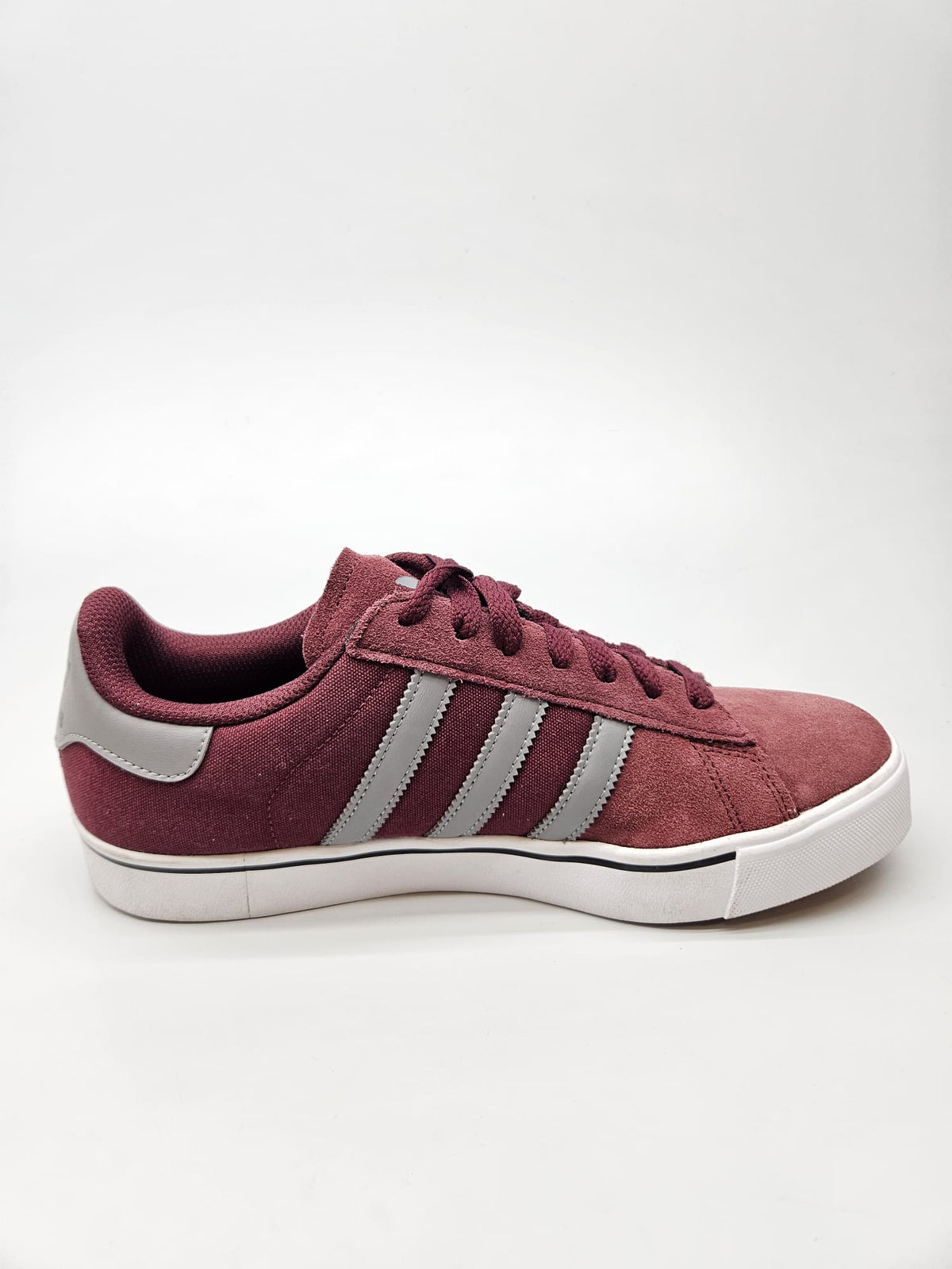 ADIDAS CAMPUS NOVI ORIGINAL PATIKI BR 42.5