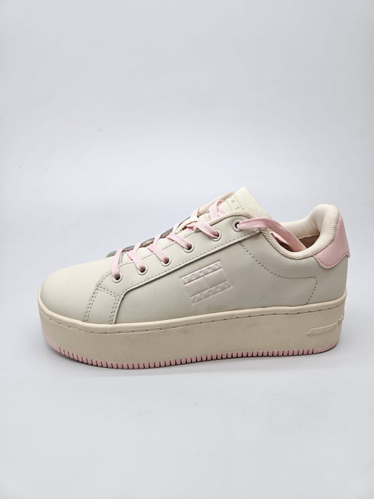 TOMMY HILFIGER ORIGINAL KOZNI PATIKI BR 39