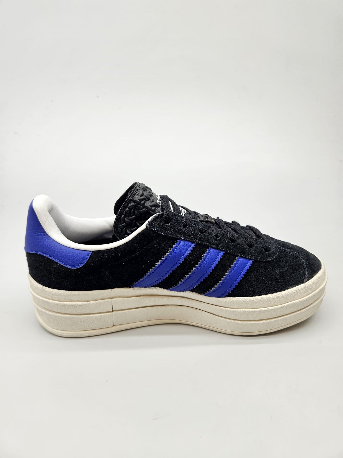 ADIDAS GAZZELE NOVI ORIGINAL PATIKI BR 36