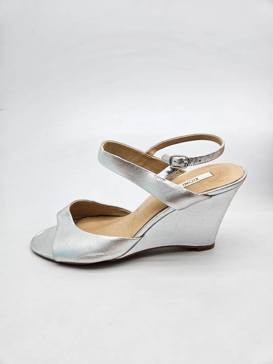 KIOMI ORIGINAL SANDALI BR 40