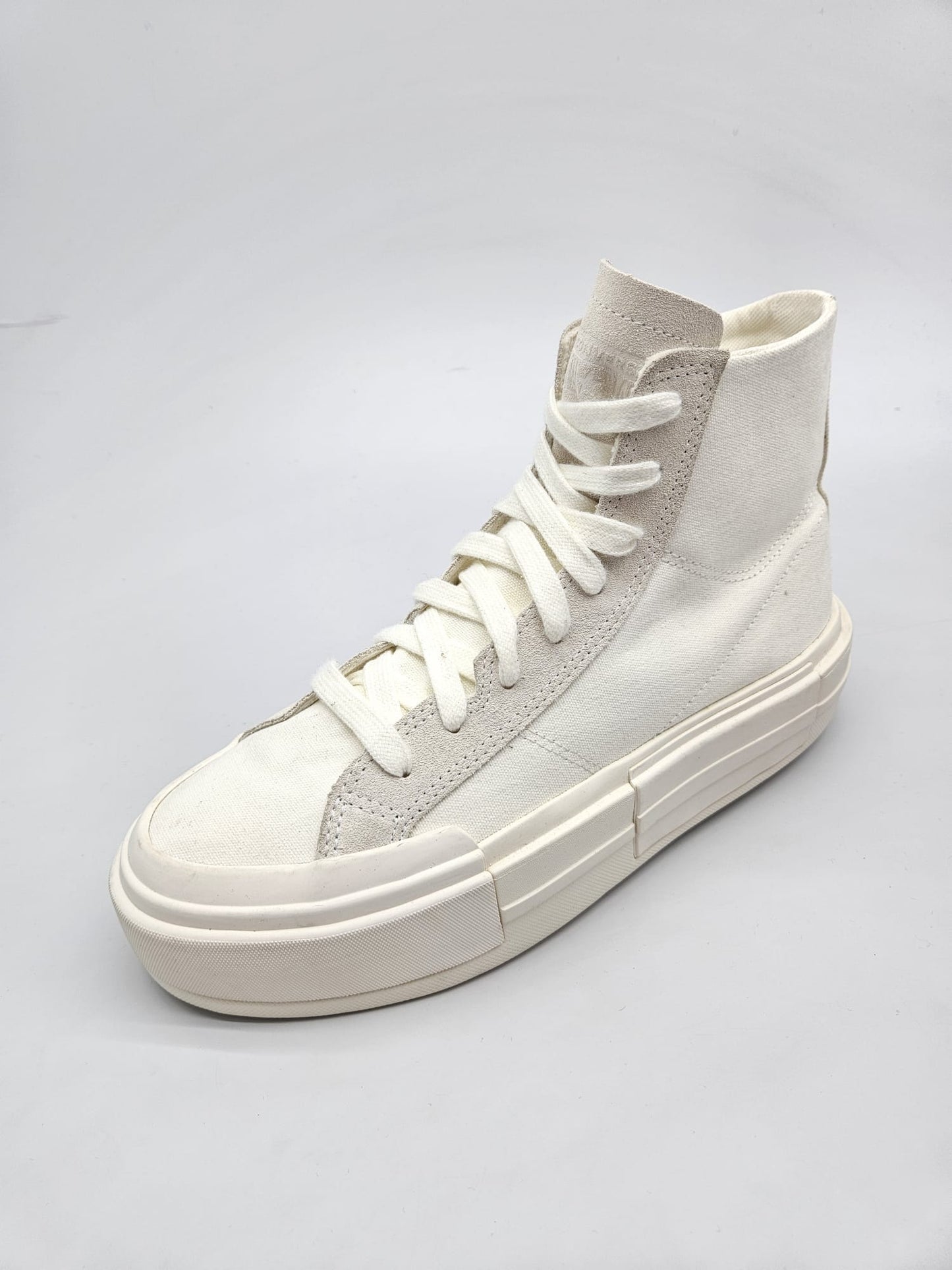 CONVERS NOVI ORIGINAL PATIKI BR 41