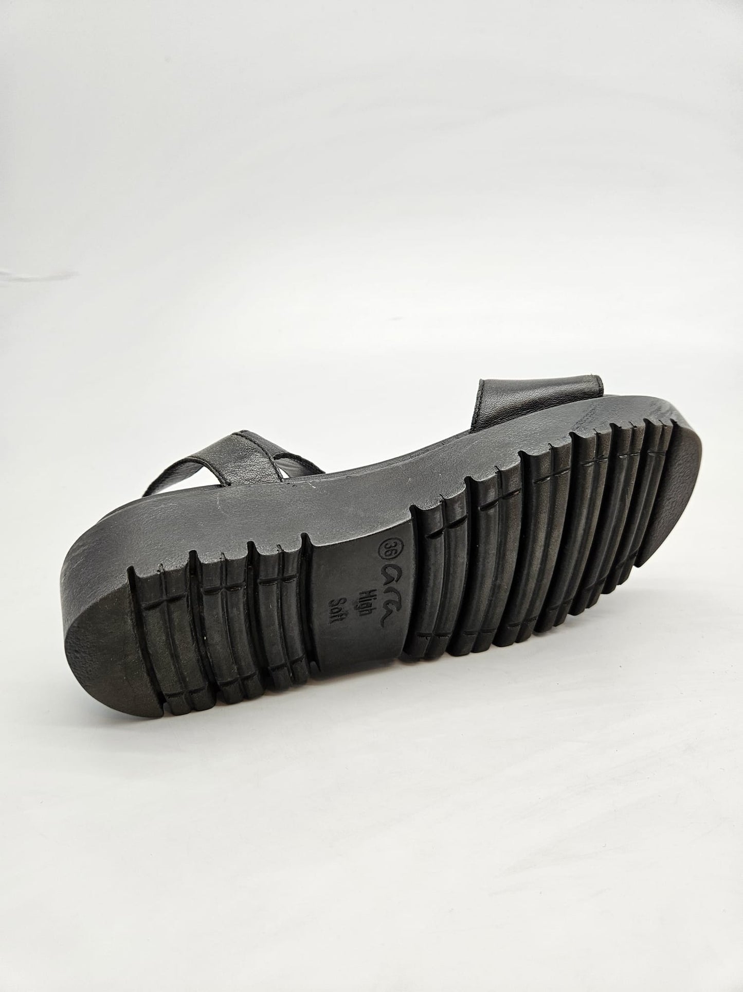 ARA ORIGINAL SANDALI BR 36