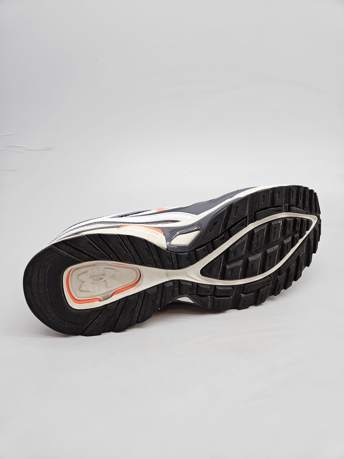 UNDER ARMOUR ORIGINAL PATIKI BR 45.5