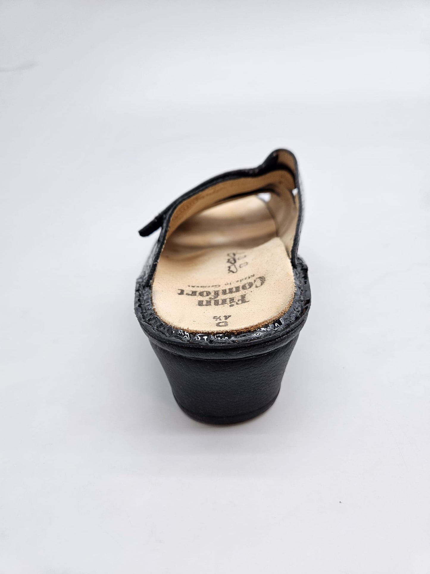 FINN COMFORT NOVI ORIGINAL VLECKI BR 37.5