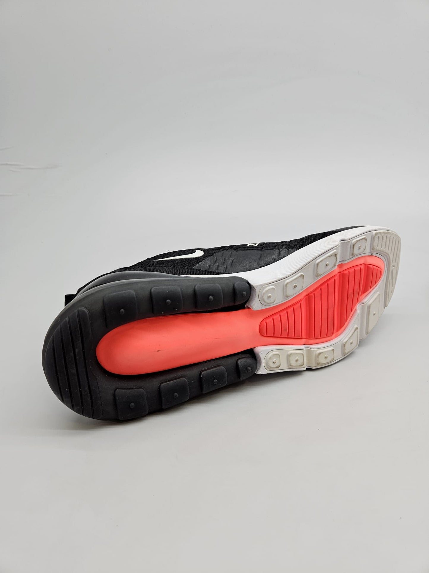 NIKE AIRMAX NOVI ORIGINAL PATIKI BR 44