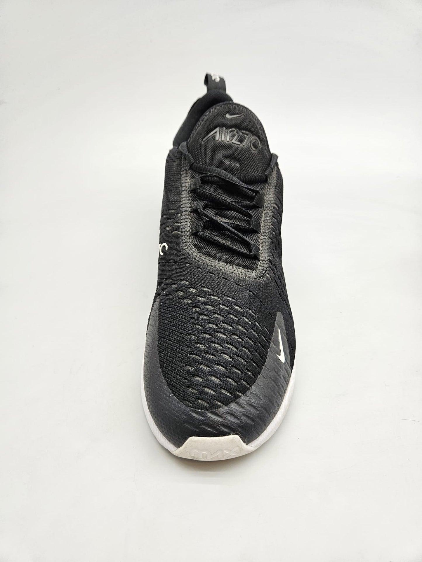 NIKE AIRMAX NOVI ORIGINAL PATIKI BR 44