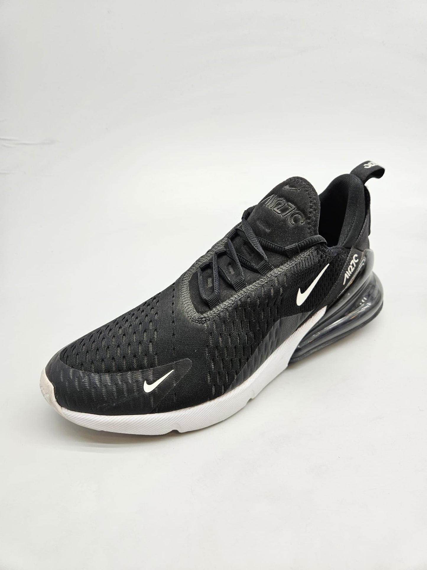 NIKE AIRMAX NOVI ORIGINAL PATIKI BR 44