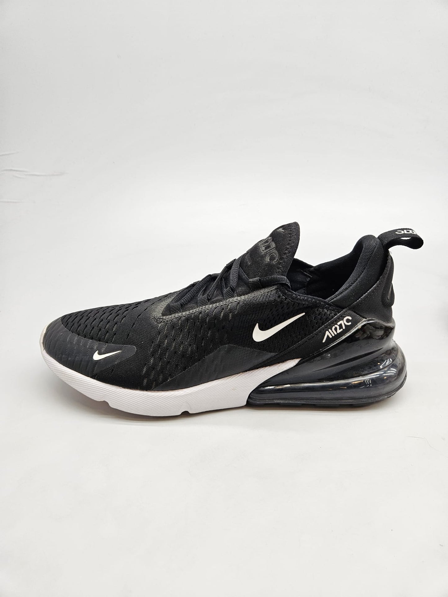NIKE AIRMAX NOVI ORIGINAL PATIKI BR 44