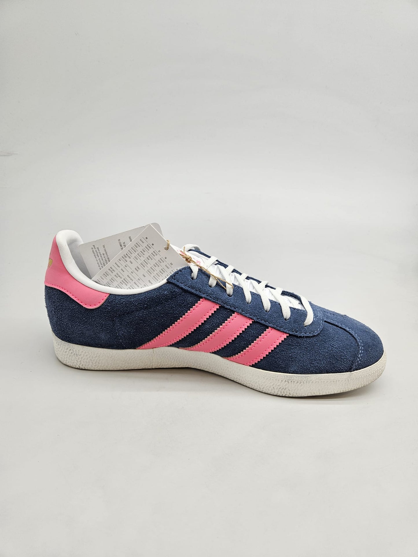 ADIDAS NOVI ORIGINAL PATIKI BR 40