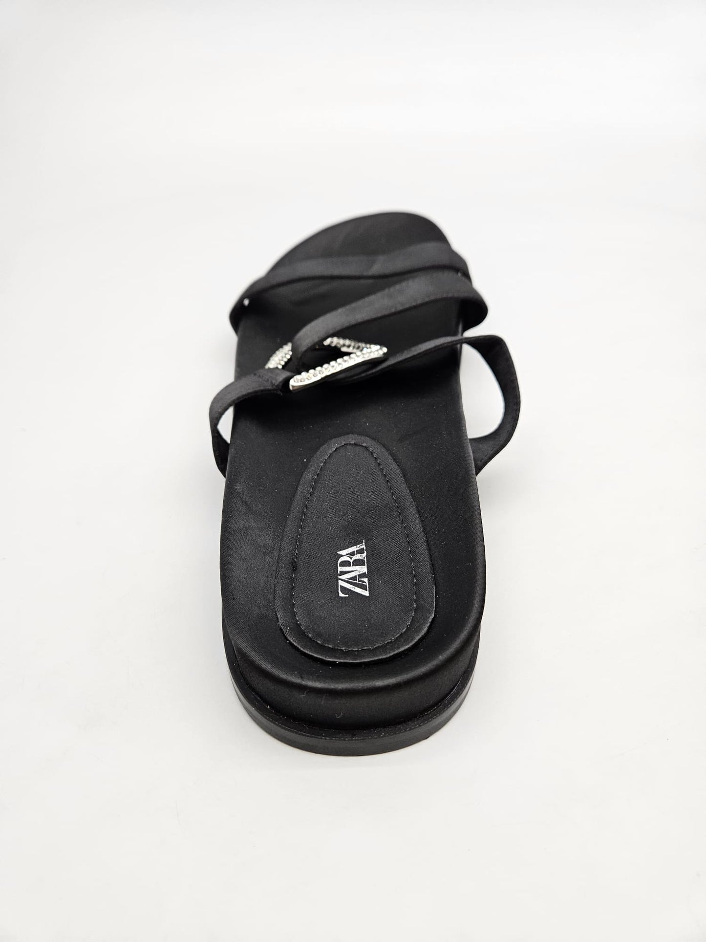 ZARA ORIGINAL NOVI VLECKI BR 41