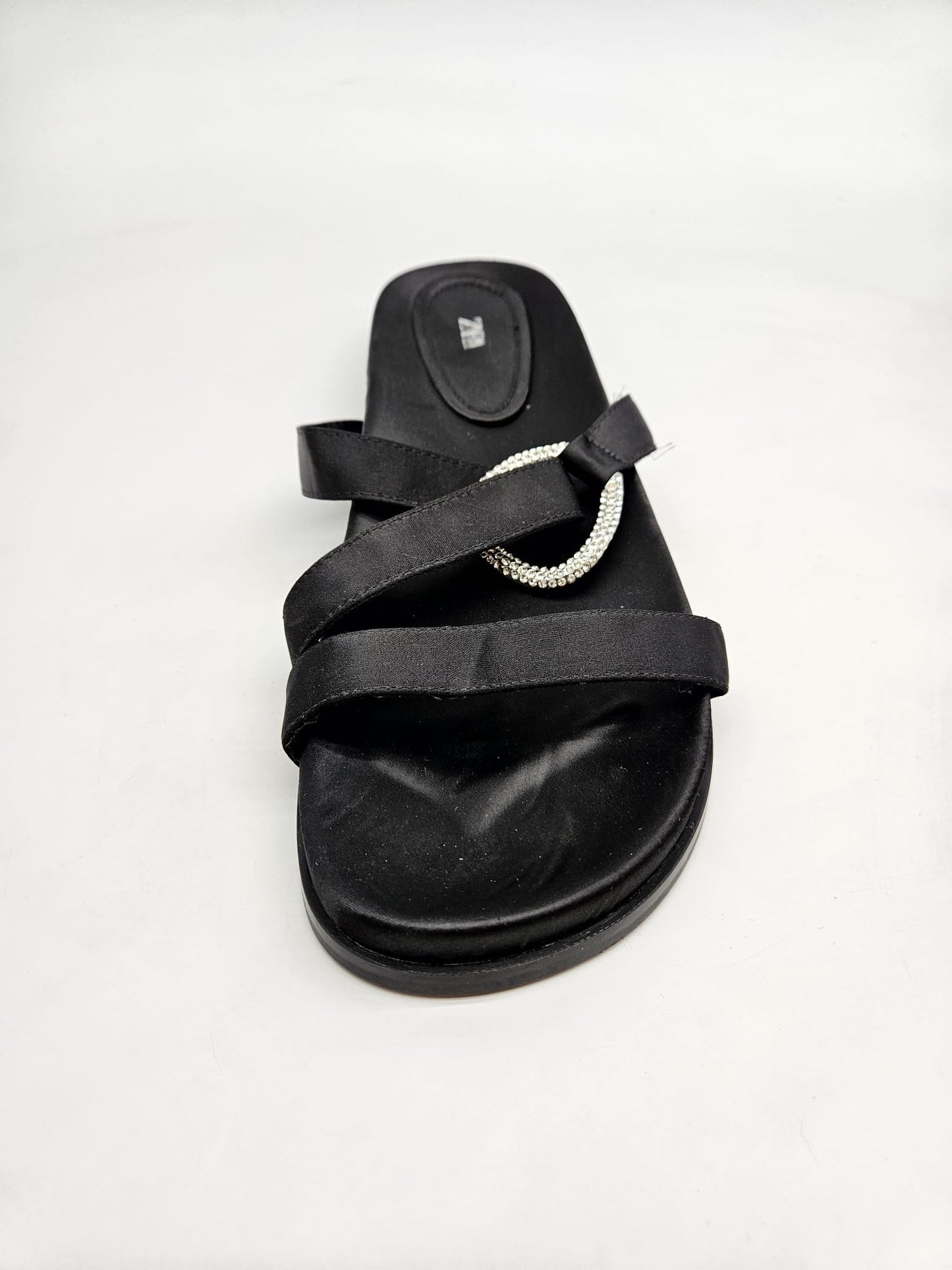 ZARA ORIGINAL NOVI VLECKI BR 41