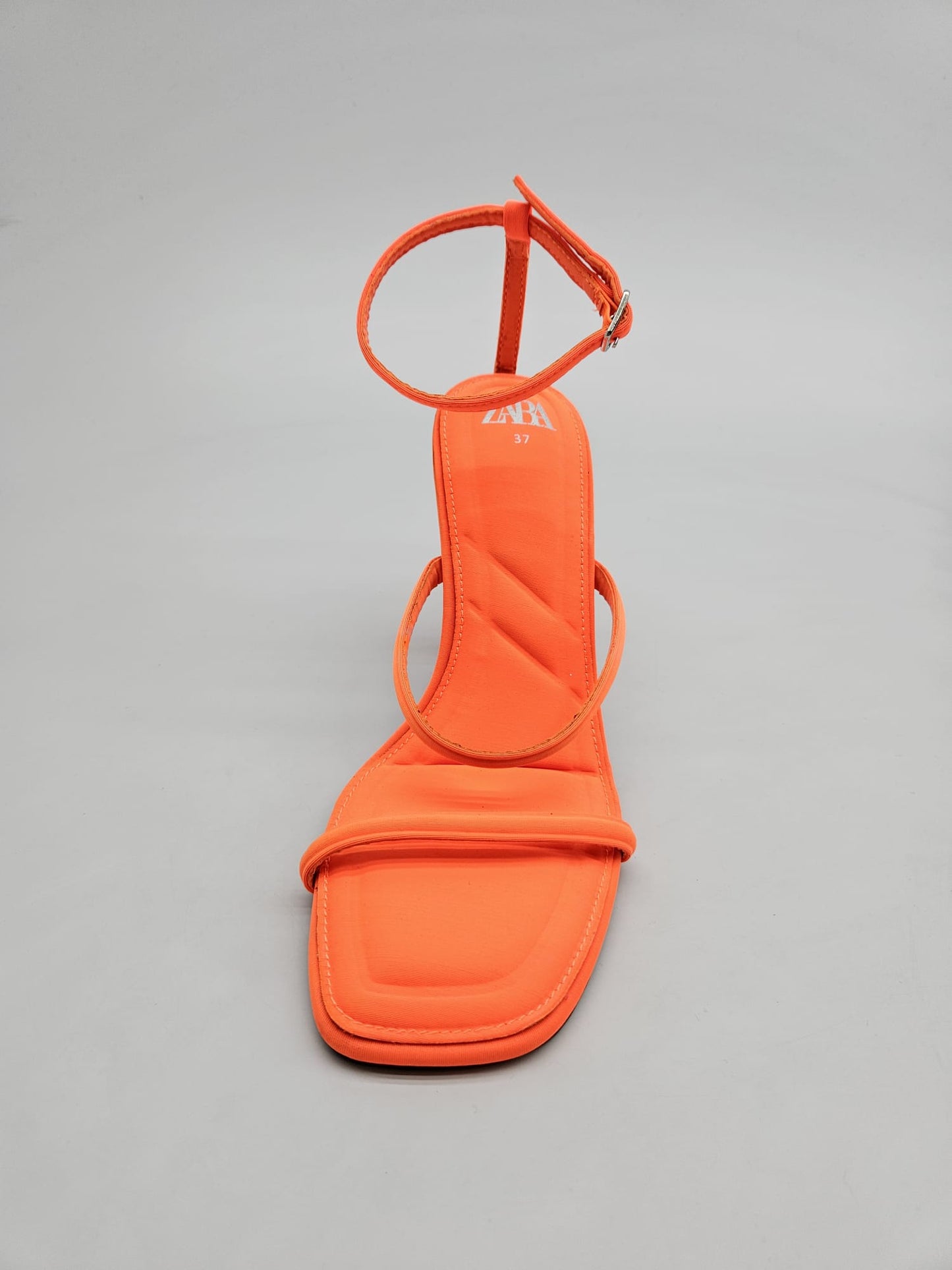 ZARA NOVI ORIGINAL SANDALI BR 37