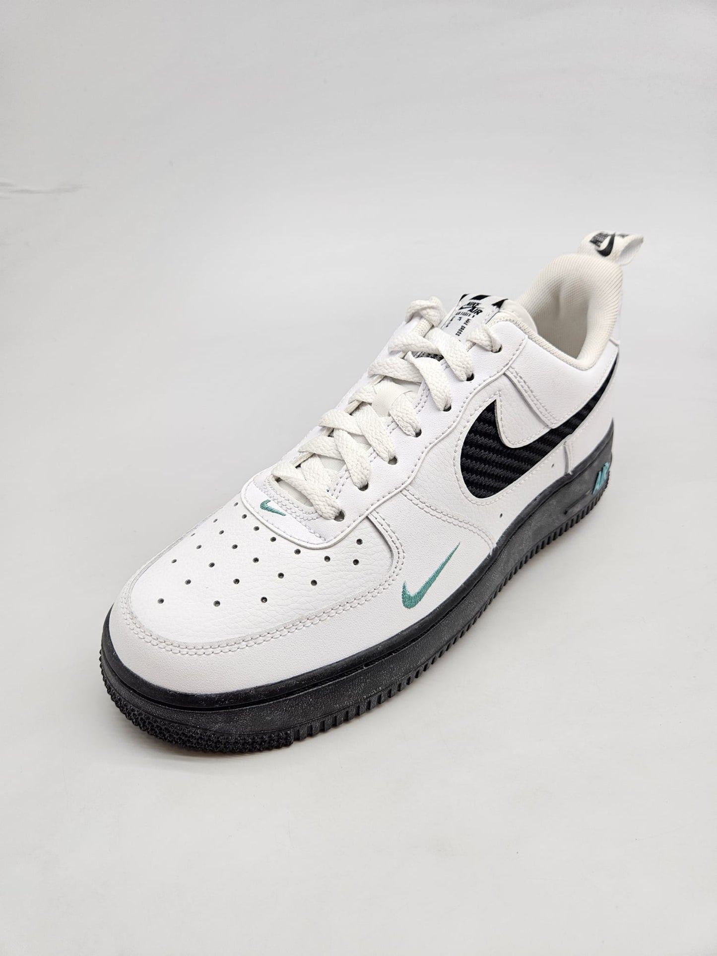 NIKE AF1 NOVI ORIGINAL PATIKI BR 38.5