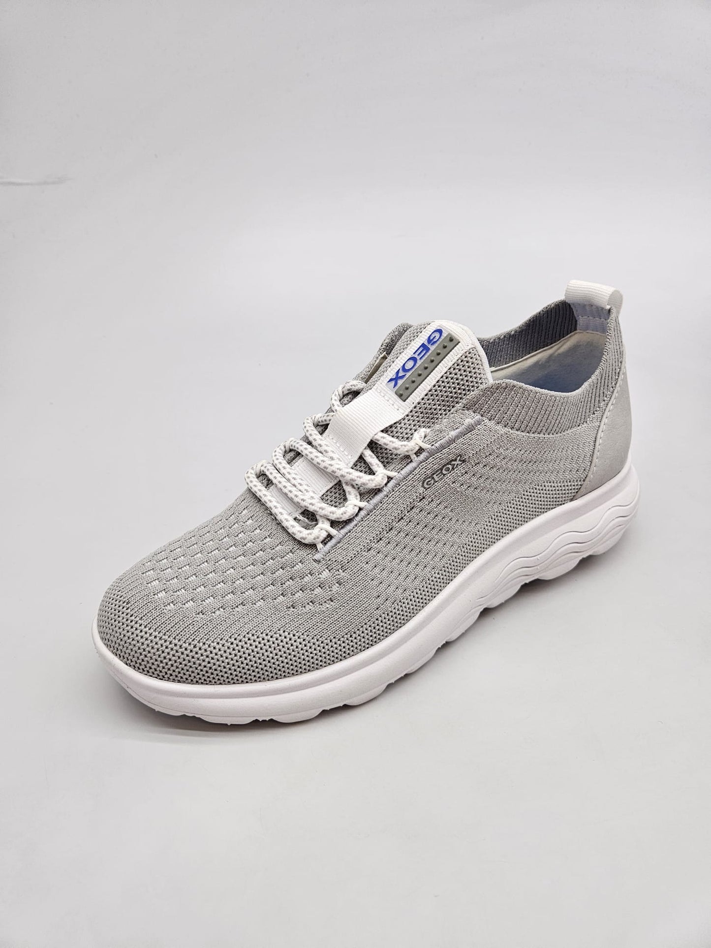 GEOX NOVI ORIGINAL PATIKI BR 37