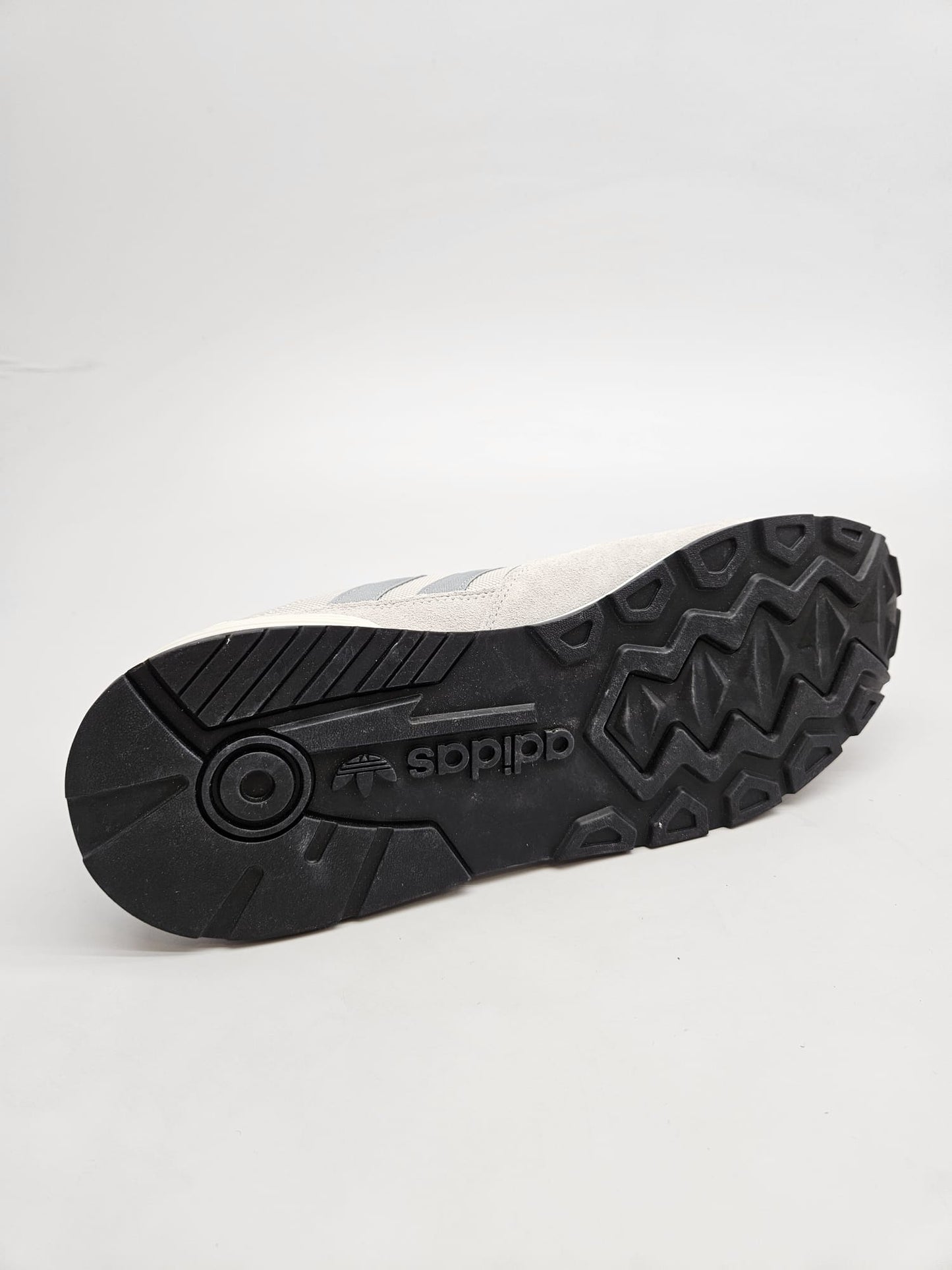 ADIDAS NOVI ORIGINAL PATIKI BR 45