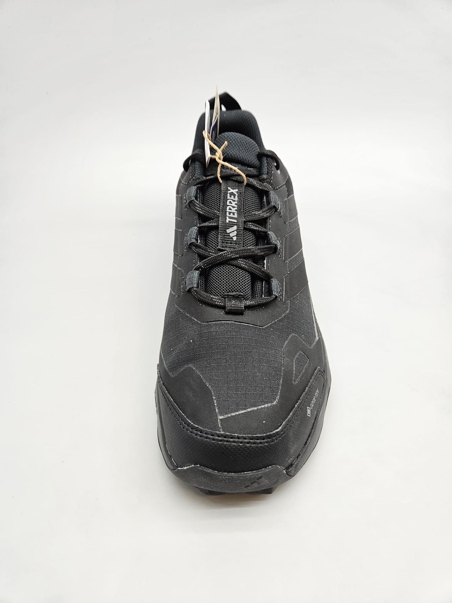 ADIDAS GORETEX NOVI ORIGINAL PATIKI BR 45