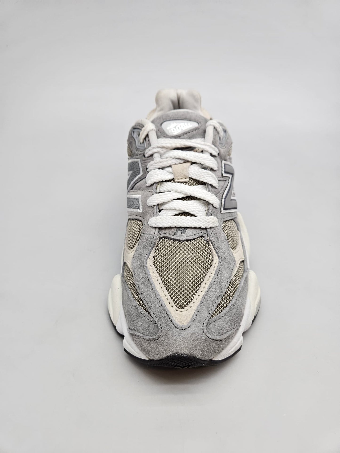 NEW BALANCE NOVI ORIGINAL PATIKI BR 41.5